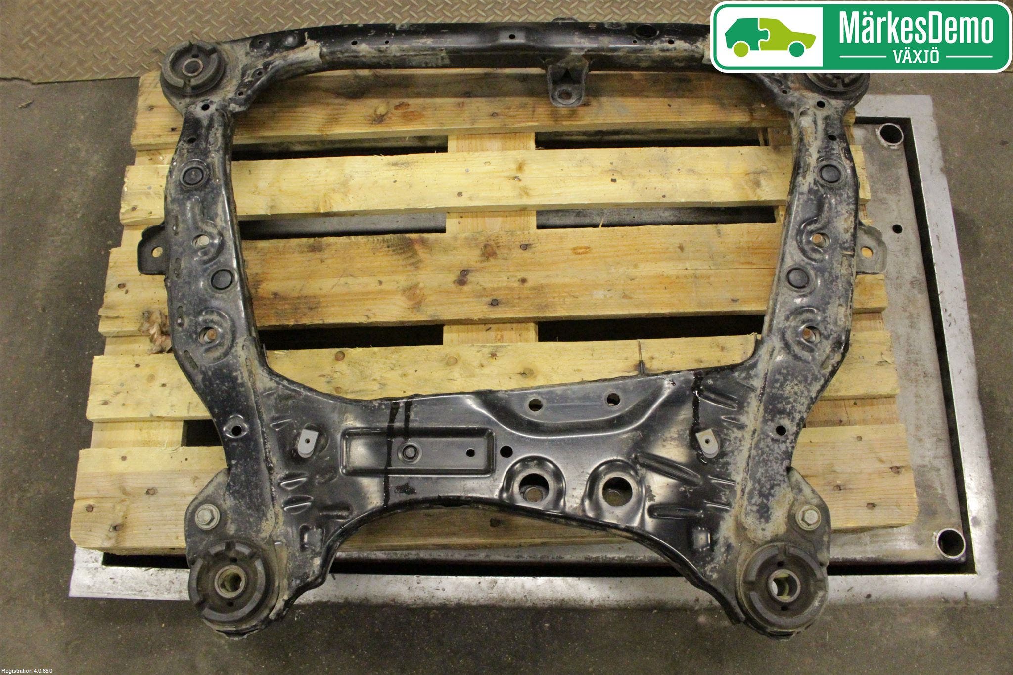 Lexus RX AL20 16-22 Framvagnsbalk