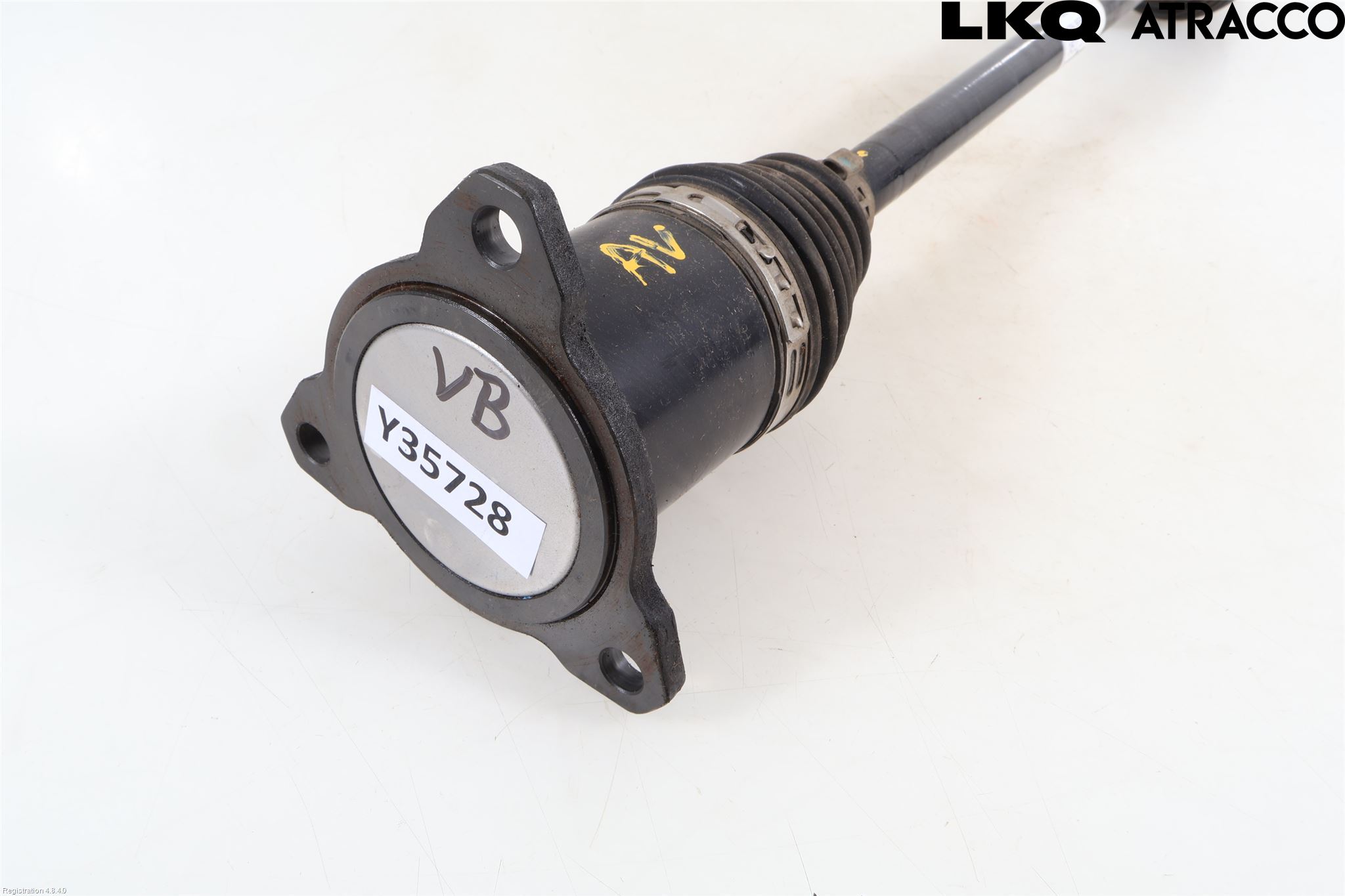 Suzuki SX4 S-CROSS 22- Drivaxel Bak Vänster