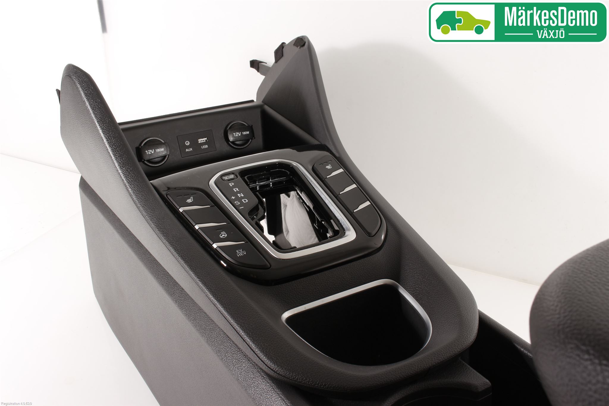 Hyundai IONIQ AE 17-22 Instrumentkonsoll Golv