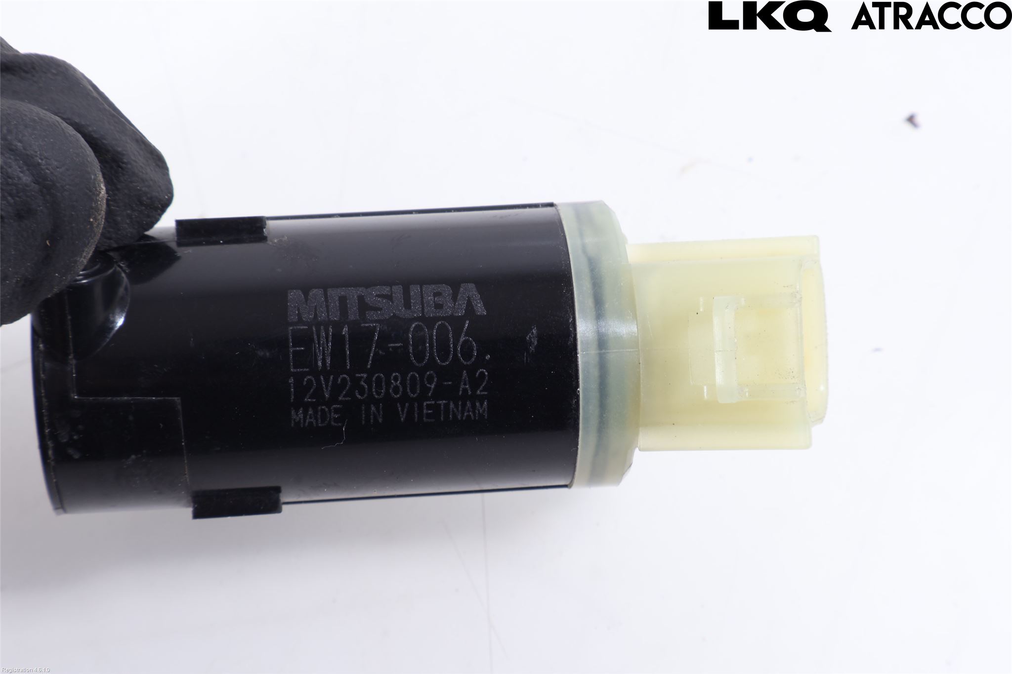 Suzuki SWIFT 24- Spolarpump Vindruta