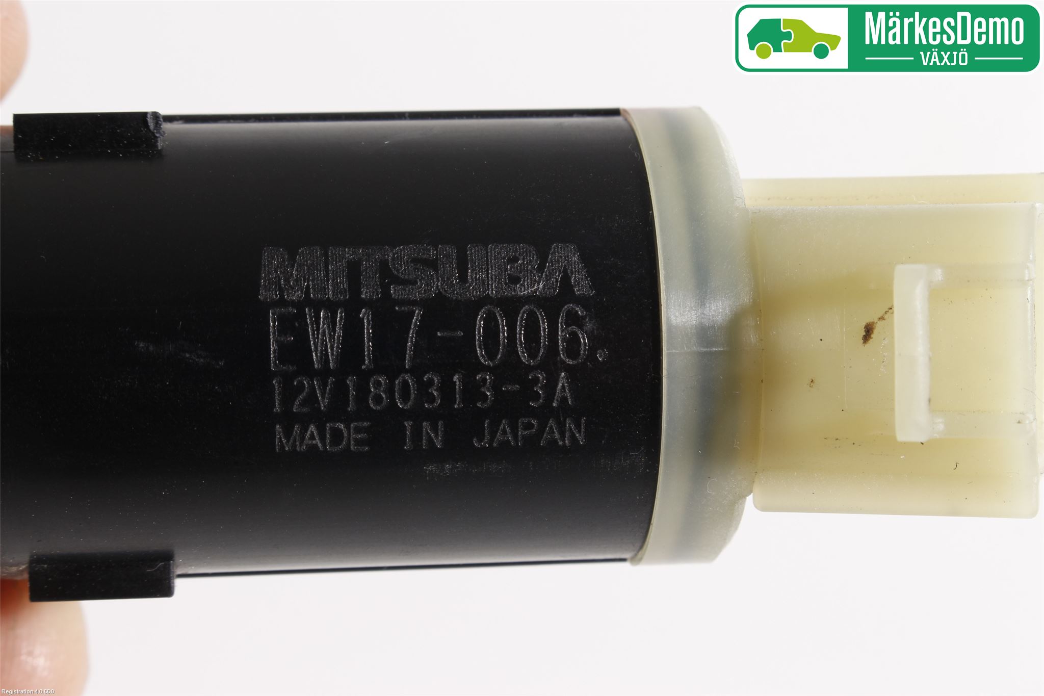 Suzuki SWIFT 17-24 Spolarpump Vindruta