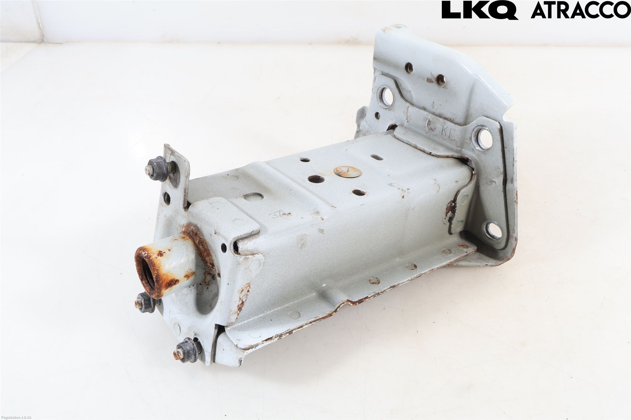 Nissan PULSAR Stötfångarbärjärn Fram