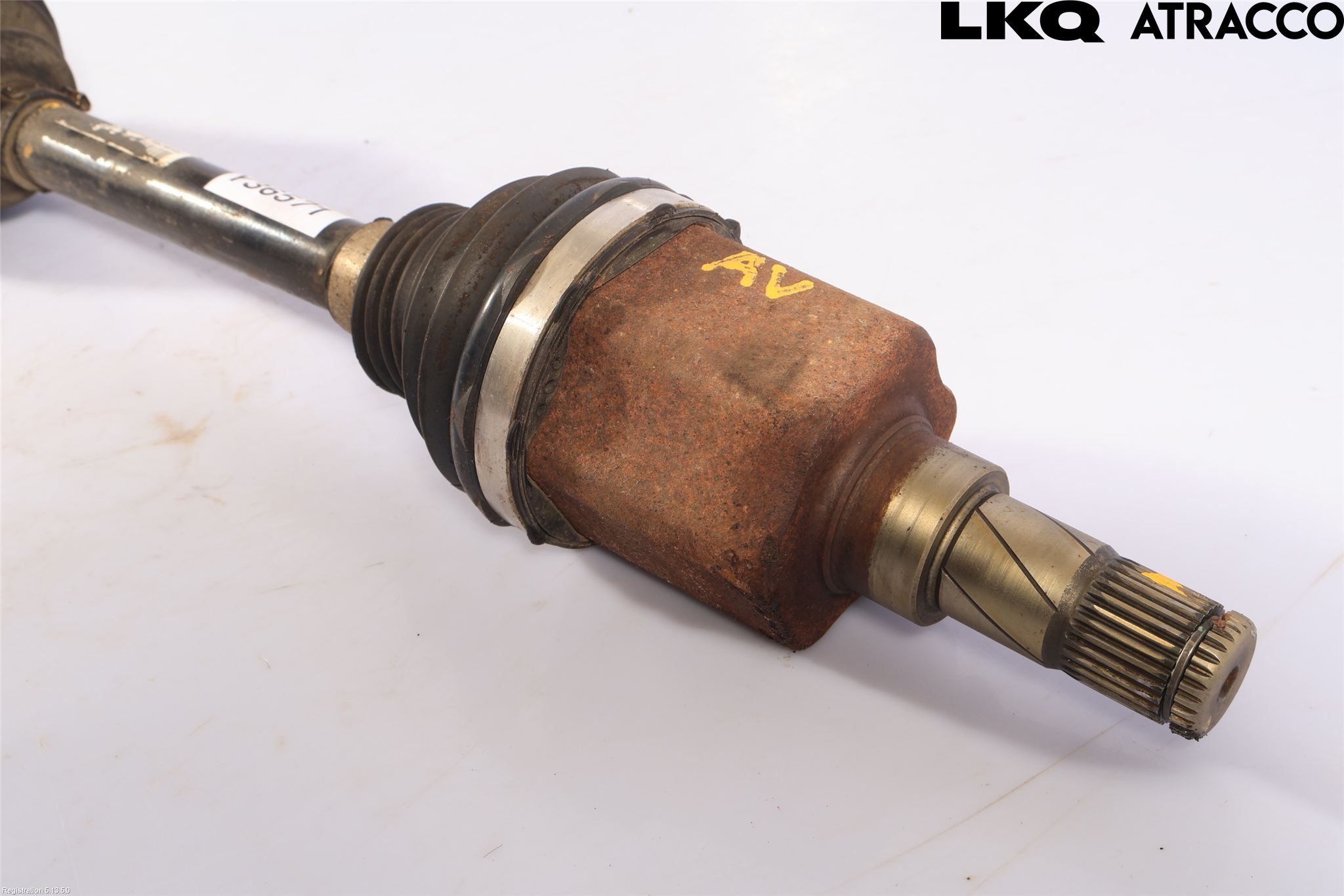 Volvo V40 12-19 Drivaxel Fram Vänster