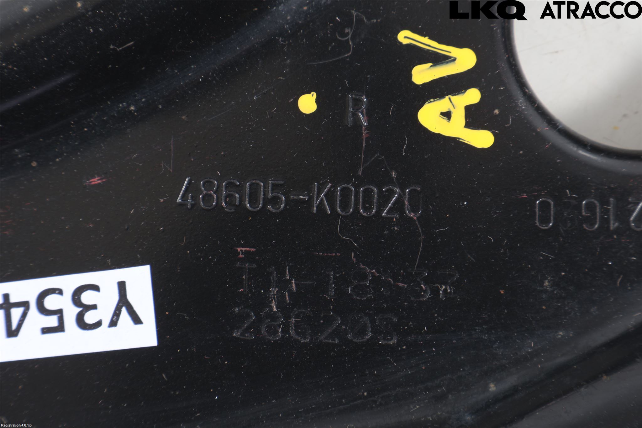 Toyota YARIS XP21 20- Bärarm Fram Undre Hö
