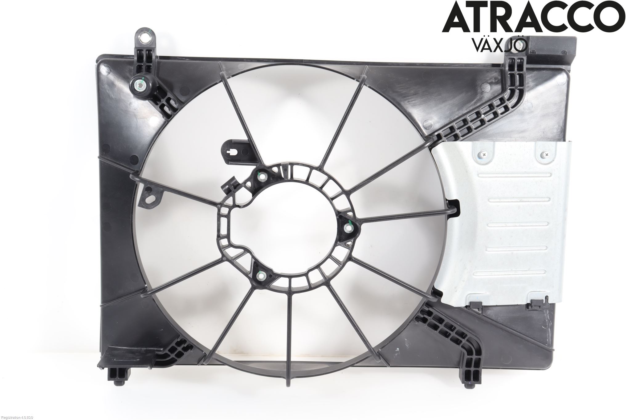 Suzuki SWIFT 17-24 Kylfläktkåpa