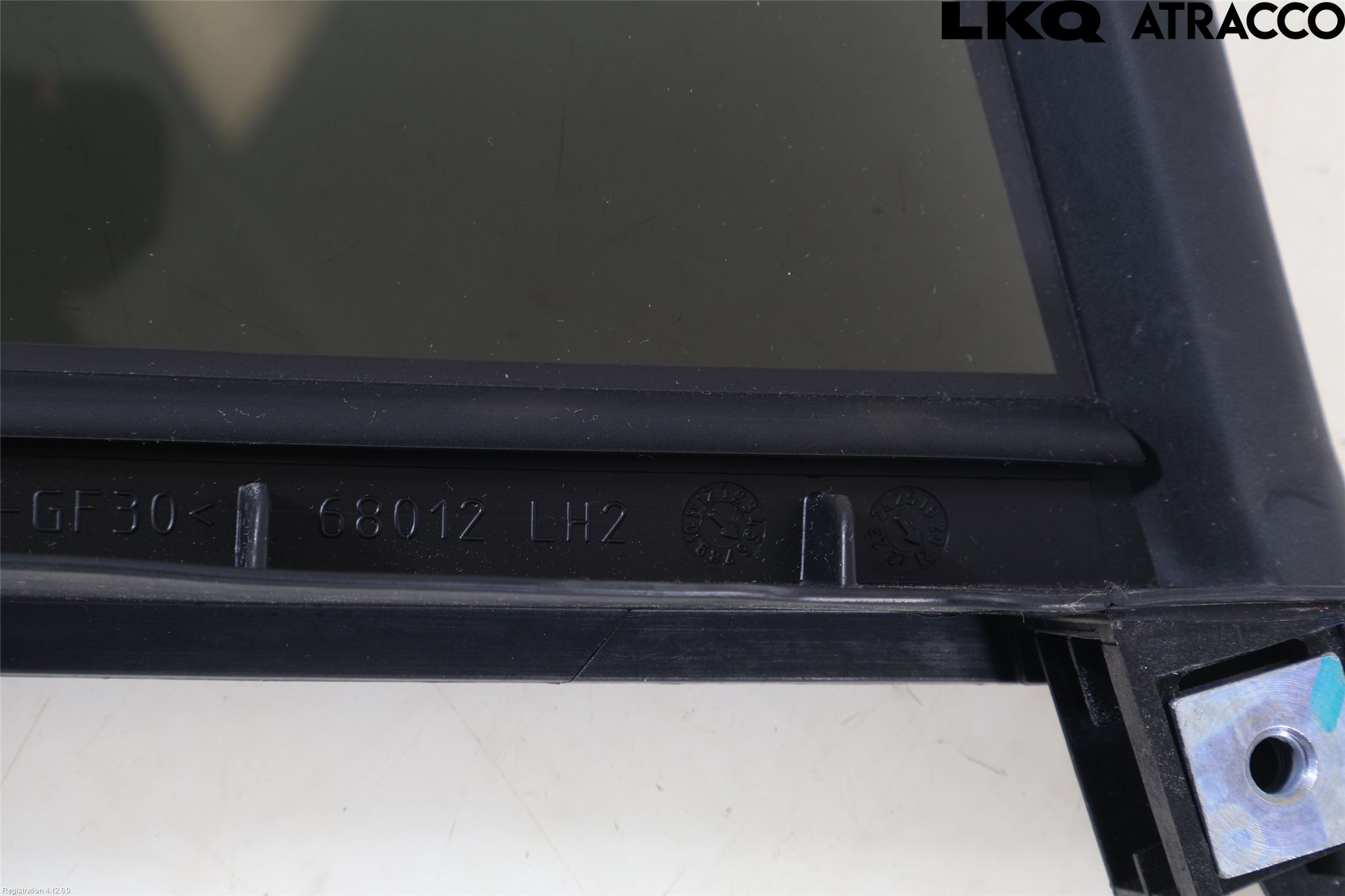 Toyota YARIS CROSS XP21 21- Dörruta Bak Lilla Vä