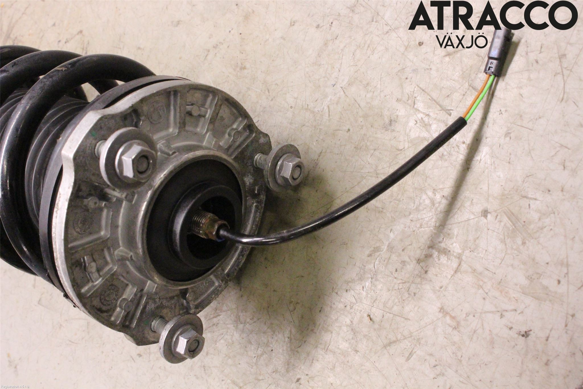 Alfa GIULIA Fjäderben Fram Höger