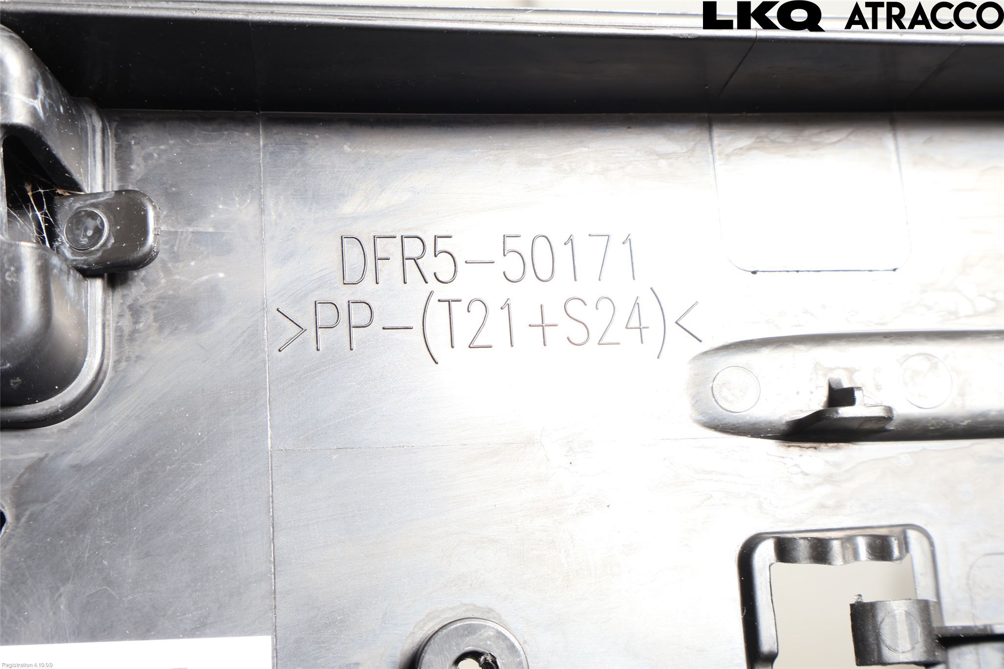 Mazda CX-30 20- Stötfångardel Fram Mitt