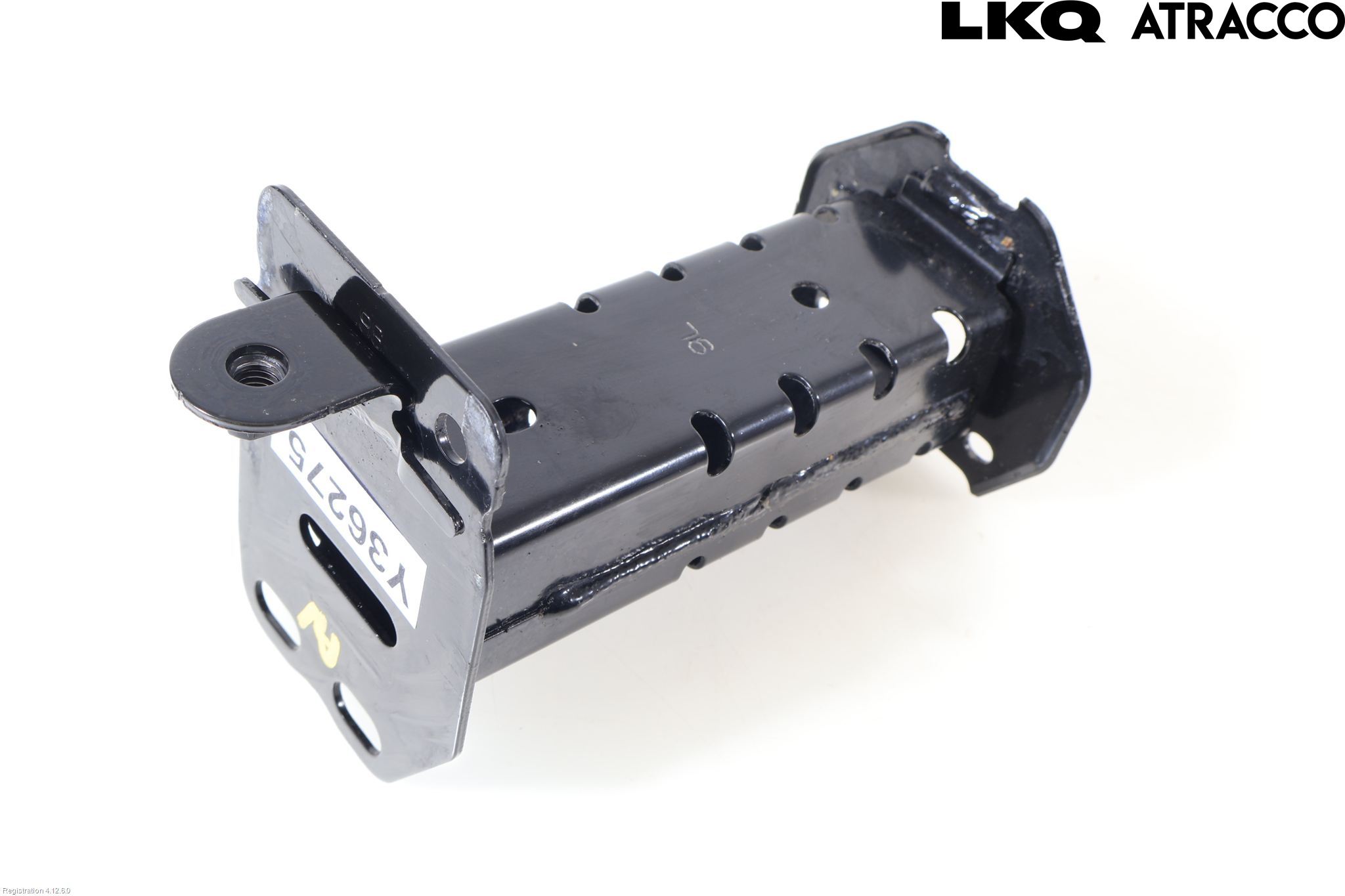 Lexus LBX 24- Stötfångarbärjärn Fram