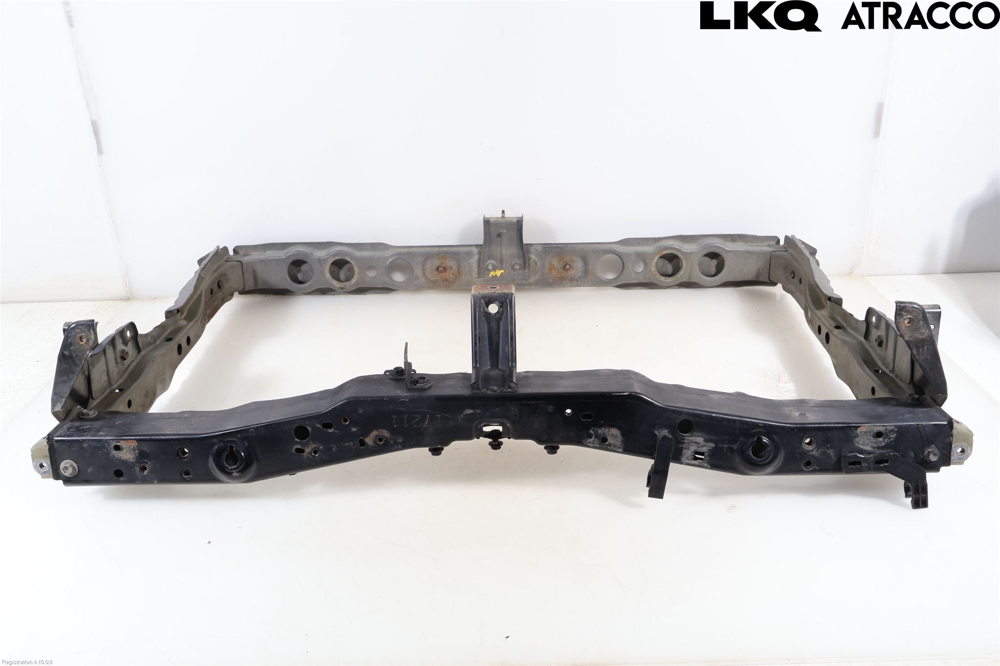 Toyota AVENSIS 16-18 Frontkorg