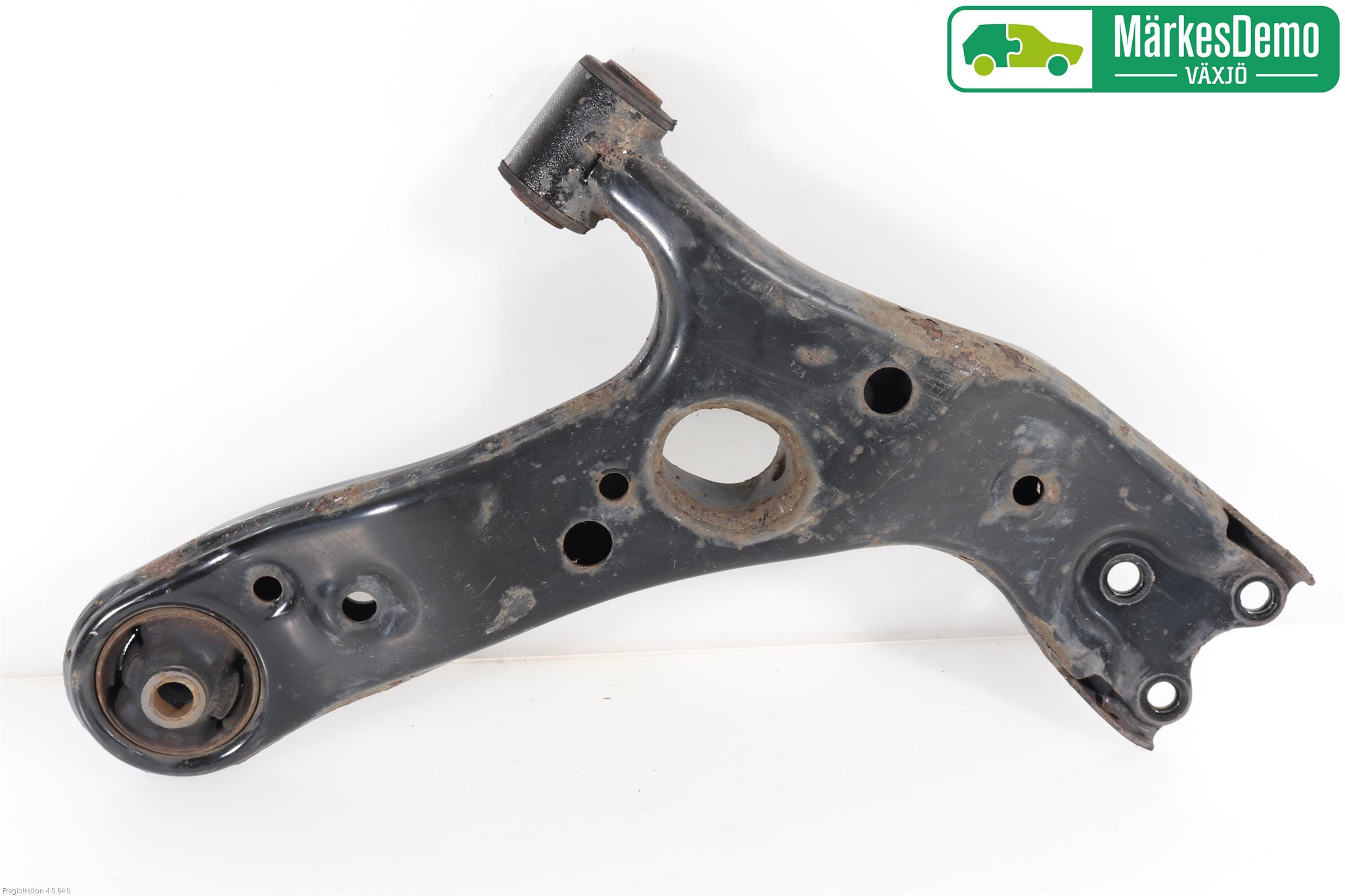 Toyota VERSO 09-18 Bärarm Fram Undre Vä