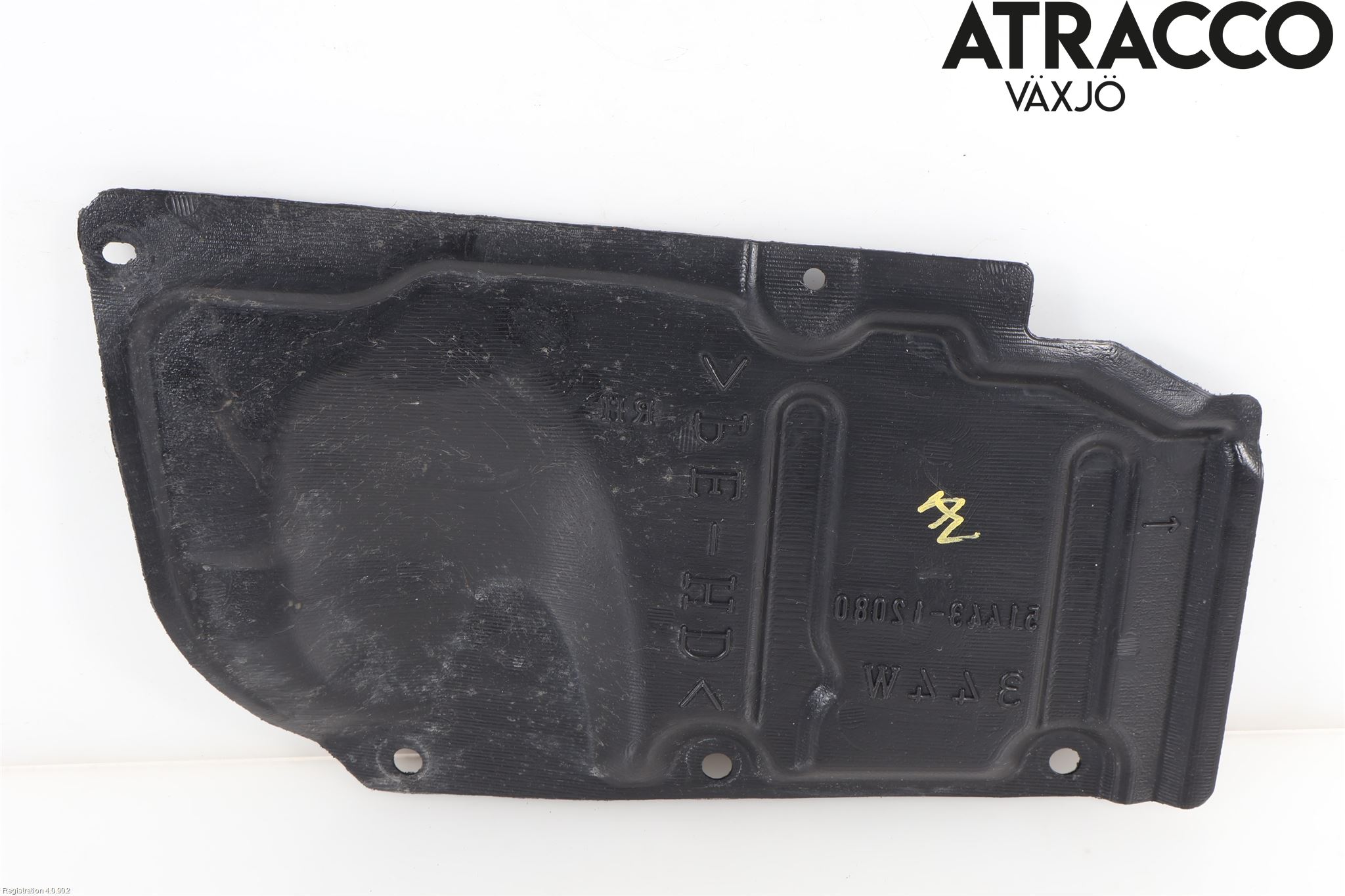 Toyota PRIUS+ ZVW40 12-20 Hasplåt Plåt-Plast