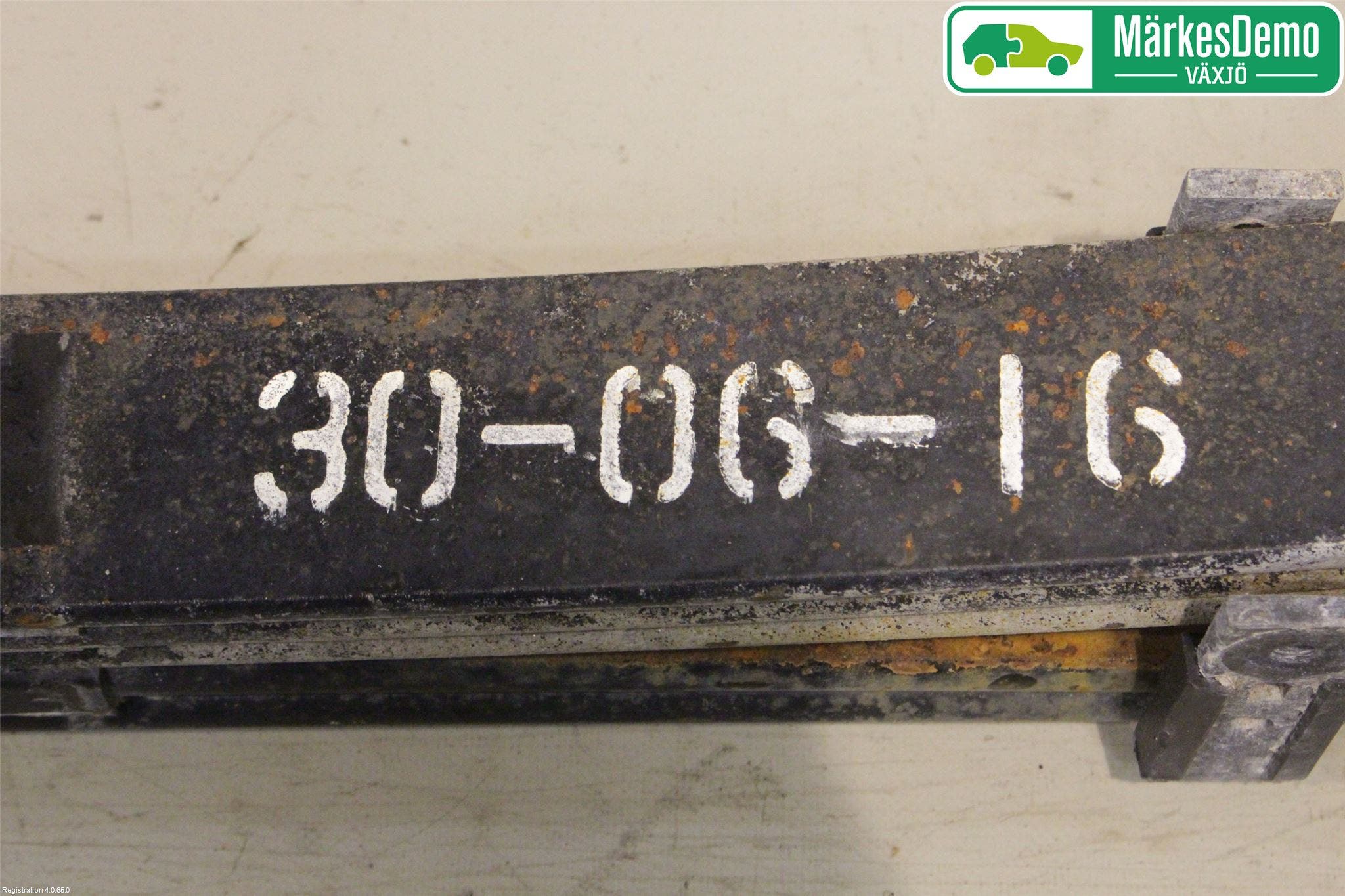 Toyota HILUX 05-16 Fjäder Bak Blad