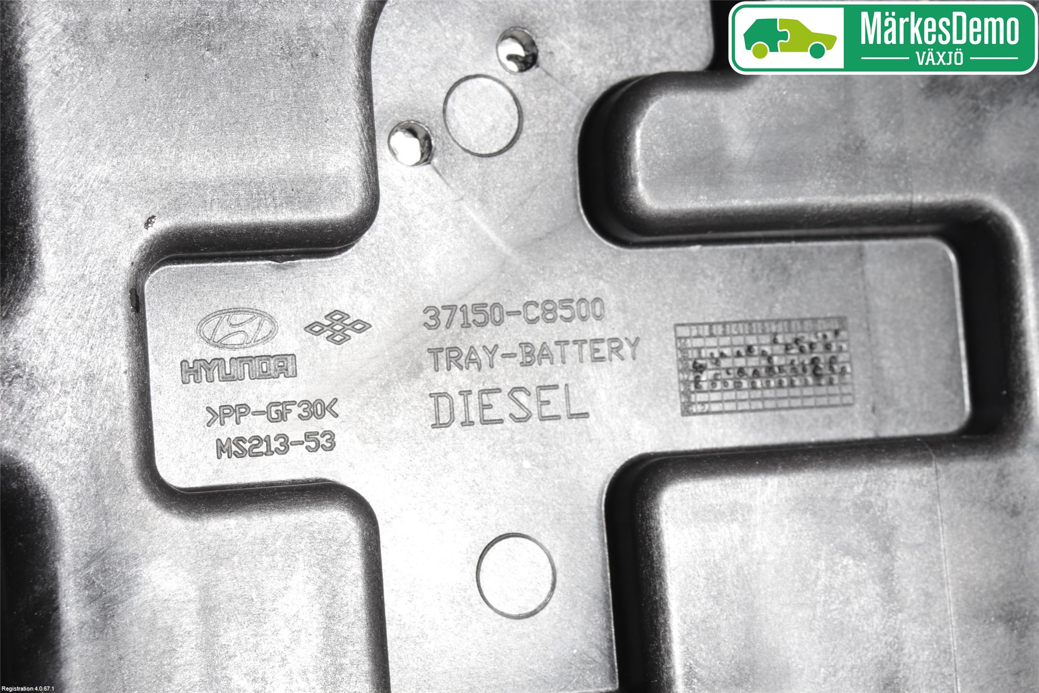 Hyundai i20 GB 15-20 Batterilåda-Fäste-Hållare