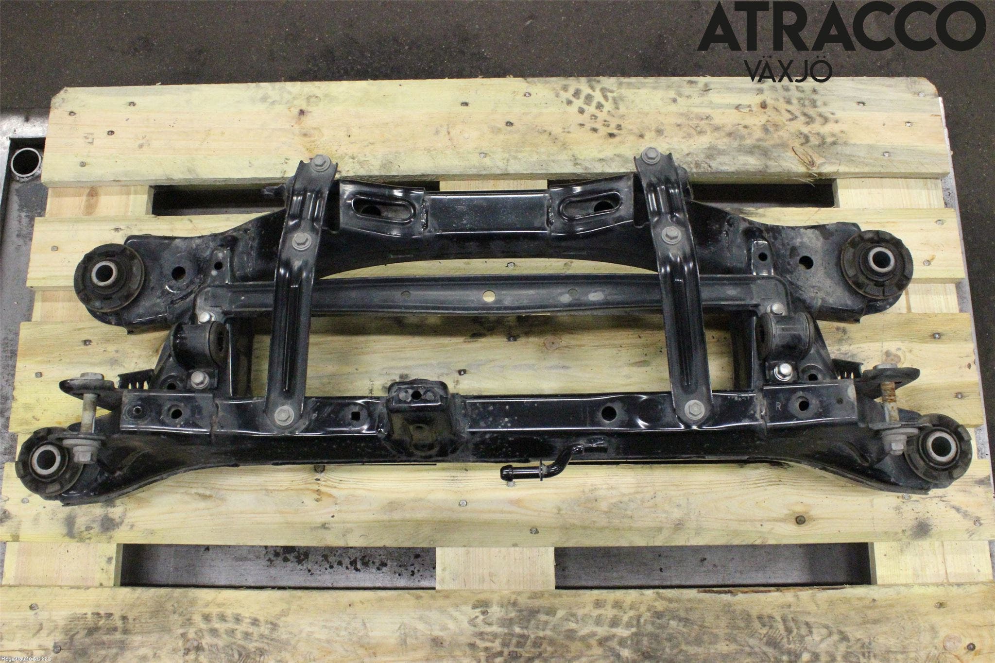 Toyota AURIS 13-19 Bakaxelbalk