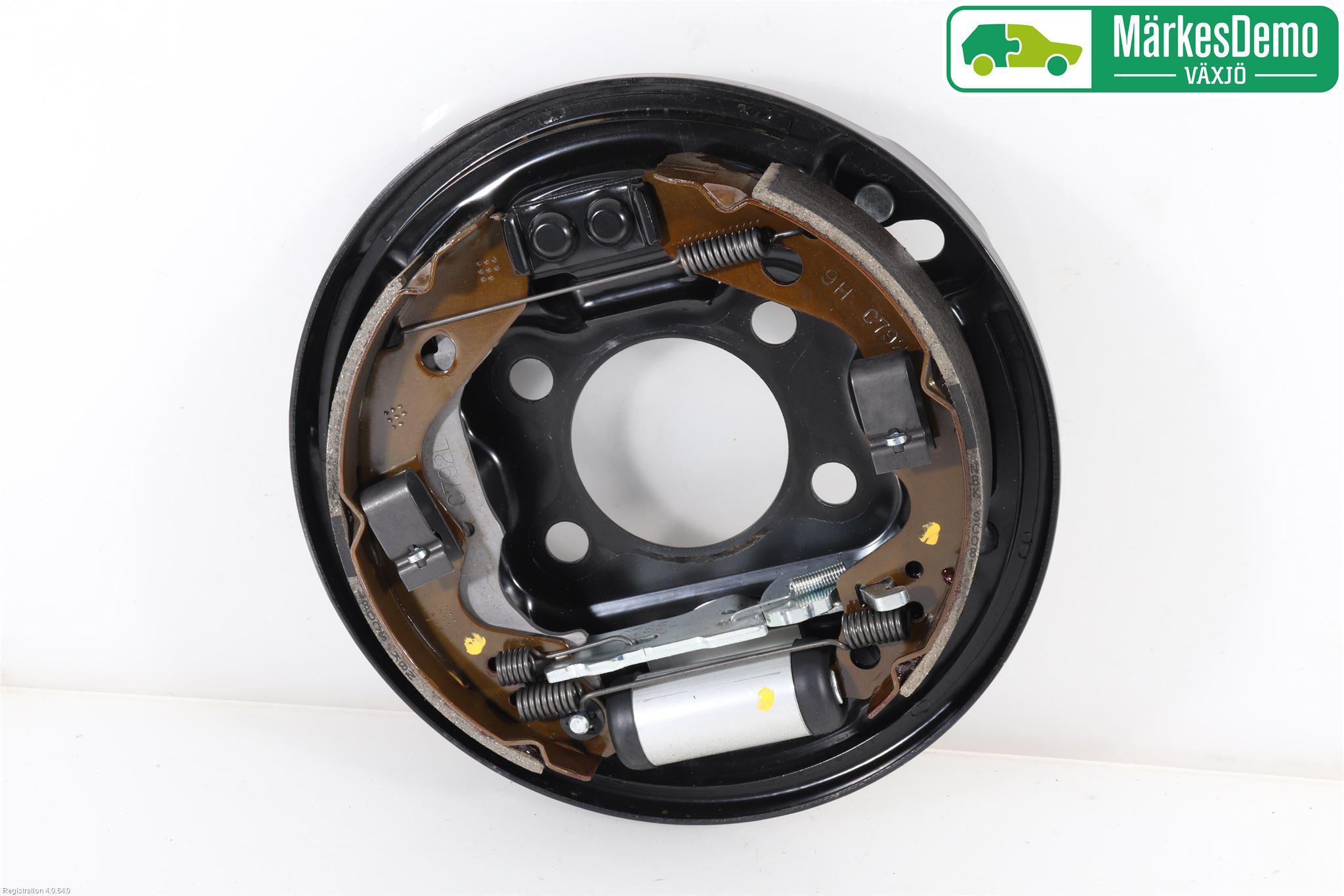 Suzuki SWIFT 17-24 Bromssköld Bak