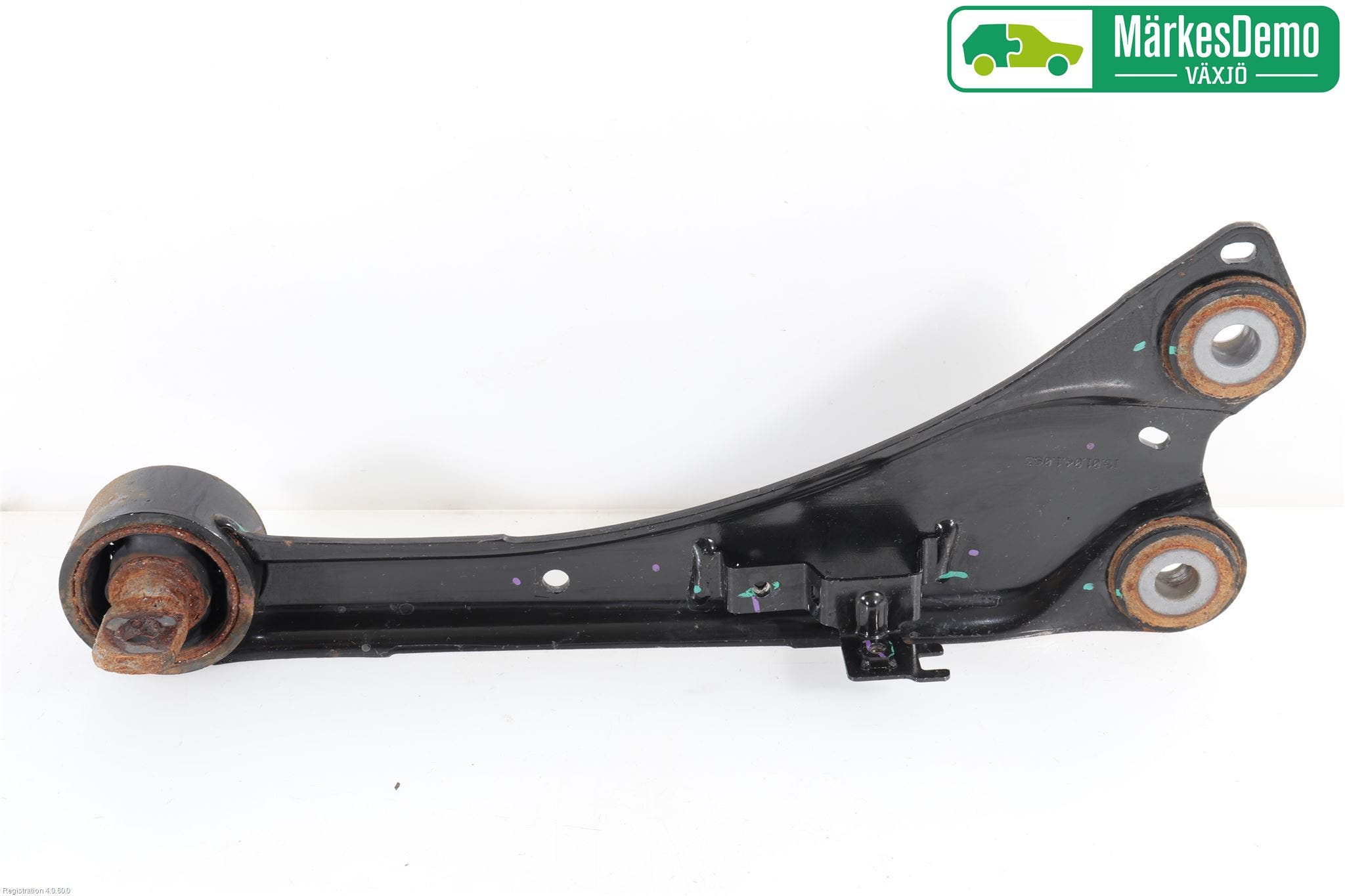 Toyota AVENSIS 16-18 Bärarm Bak Höger