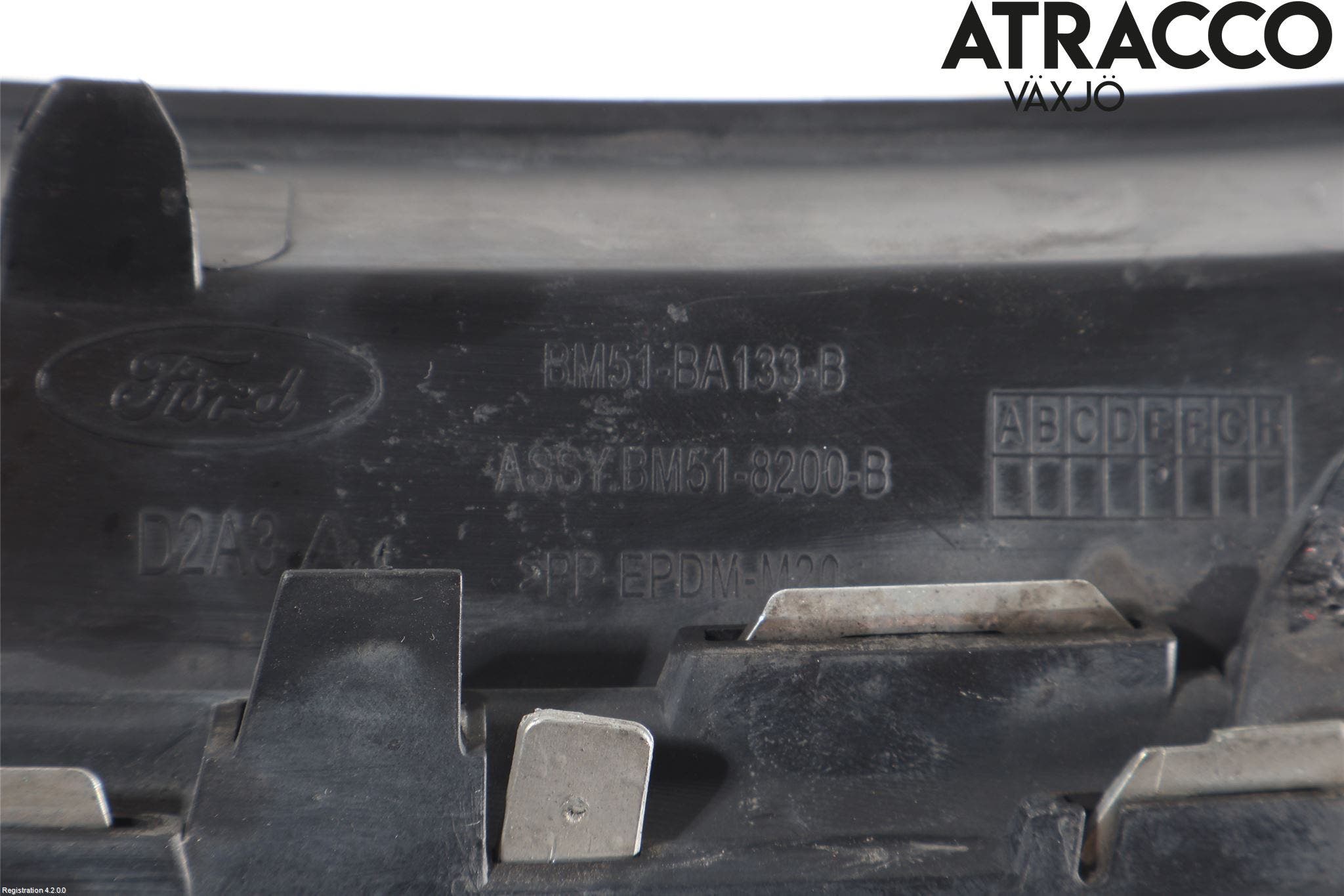 Ford FOCUS 11-14 Grill Komp