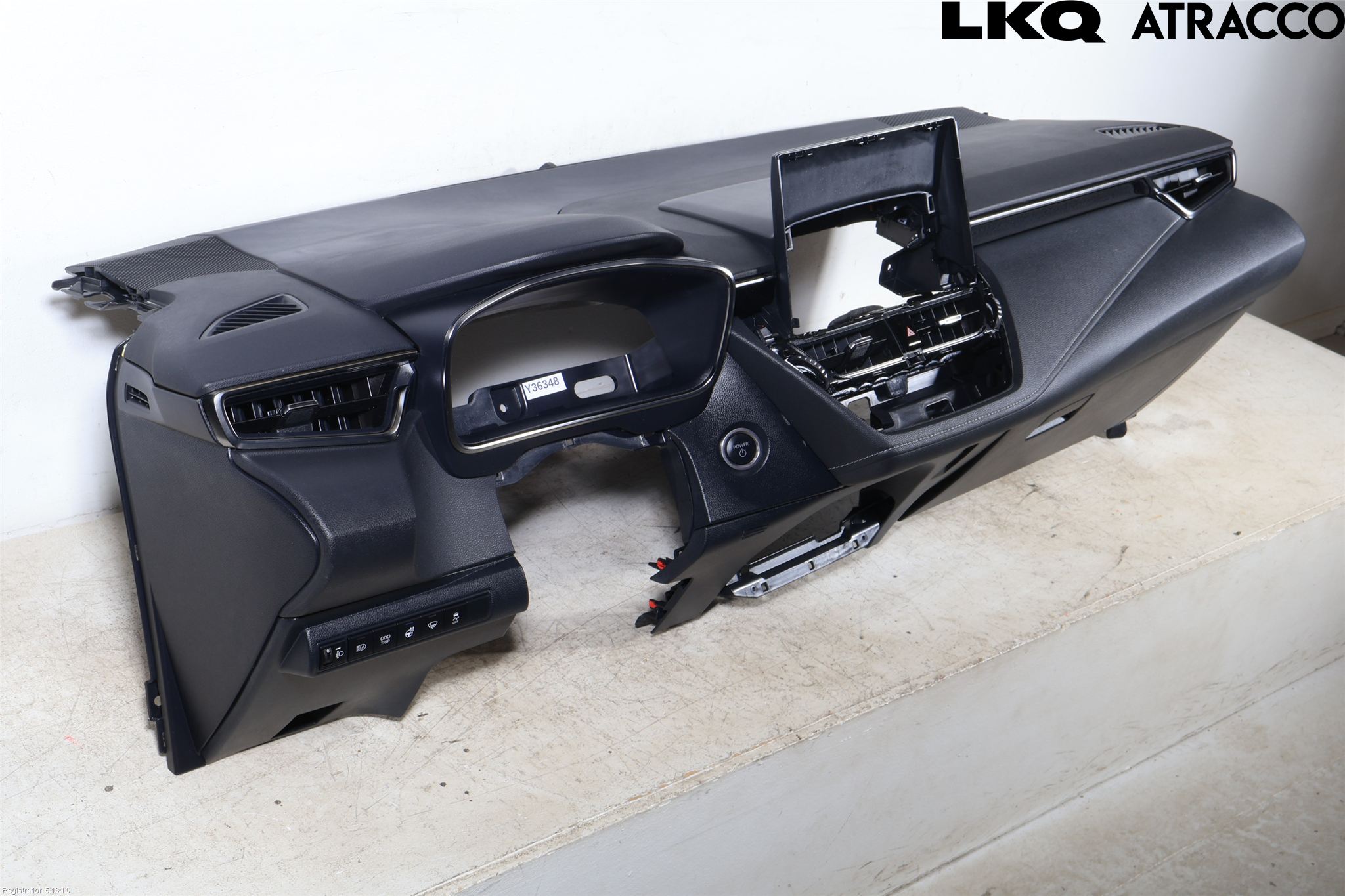 Toyota COROLLA 19- Instrumentbräda