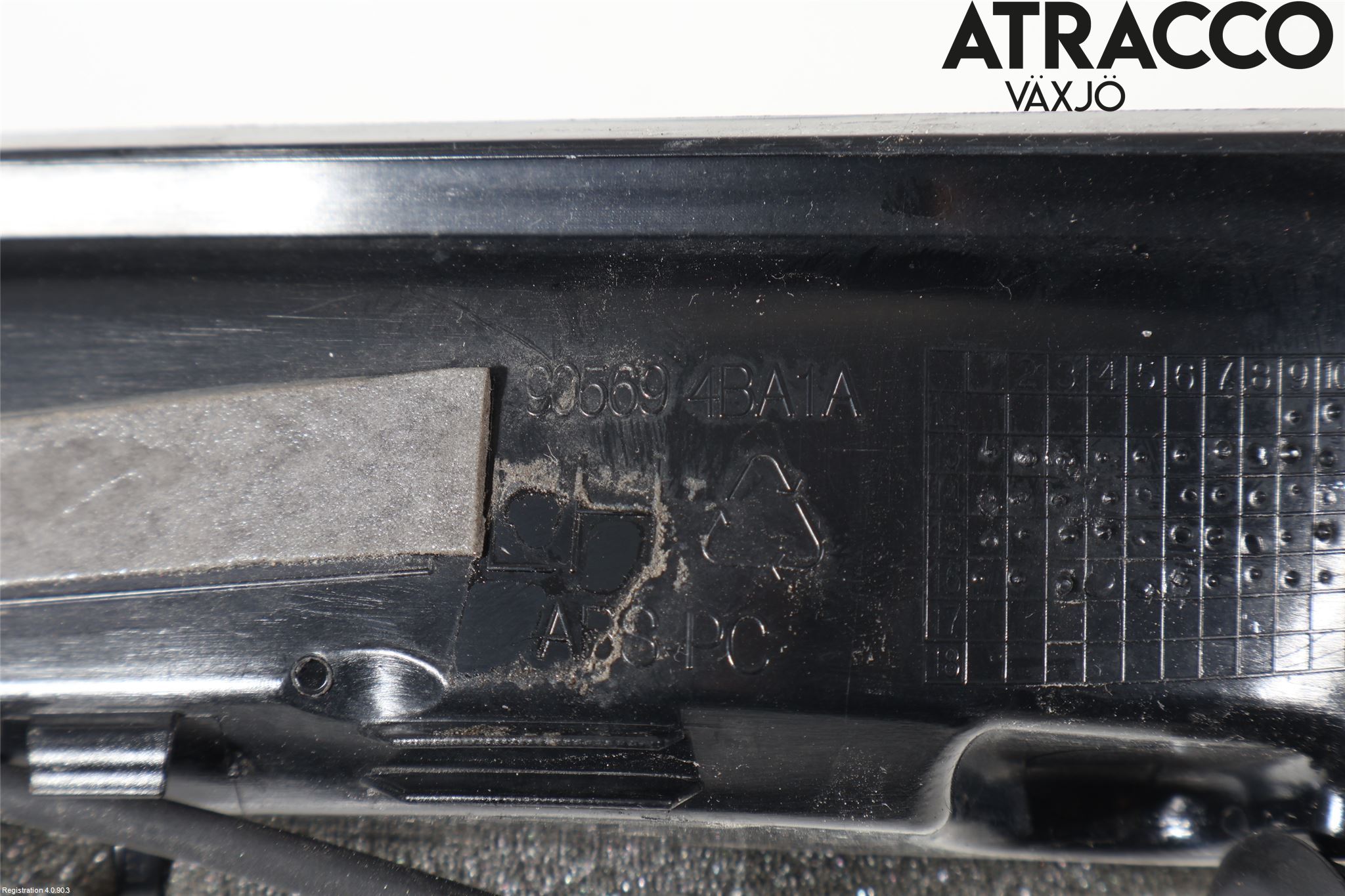 Nissan X-TRAIL 14-21 Bakluckeöppnare Automatisk