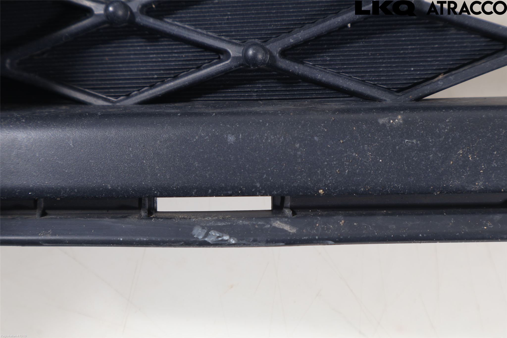 Toyota AURIS 10-12 Grilldel Mitt