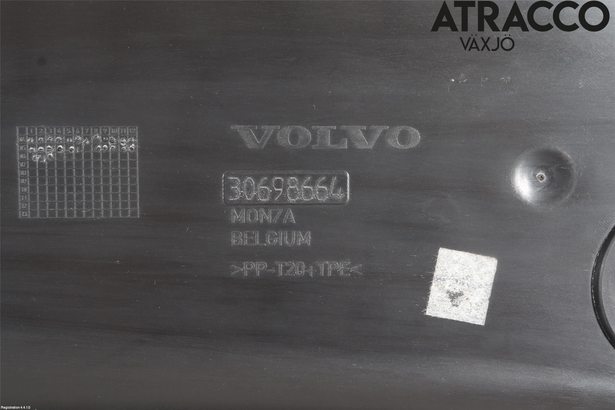 Volvo V70 05-08 Deflektor Plåt-Plast Kylning