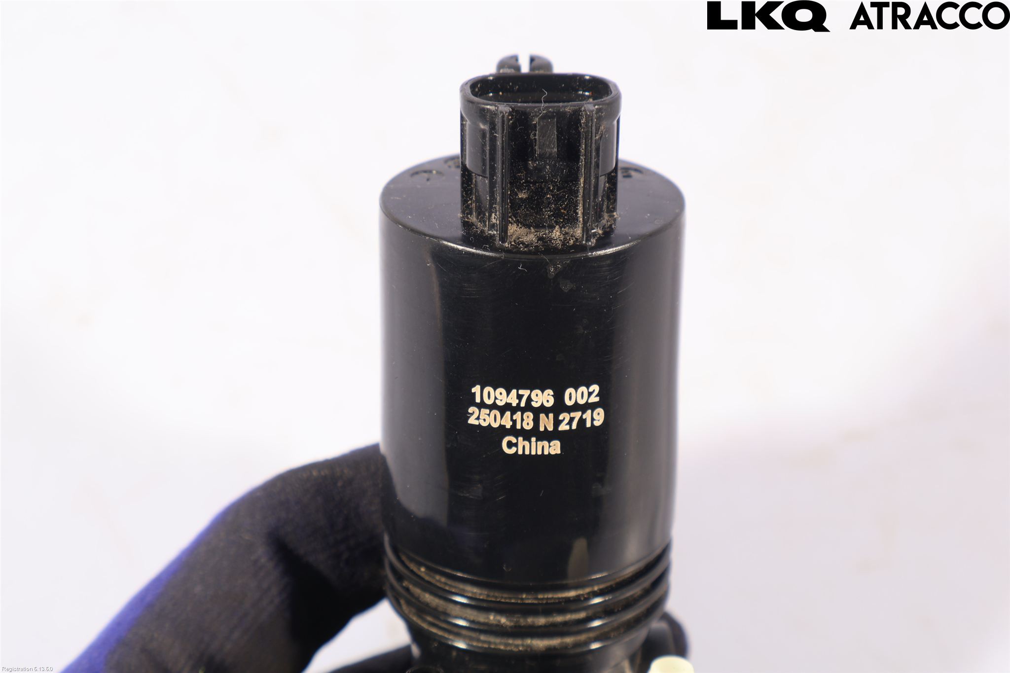 Toyota COROLLA CROSS XG10 22- Spolarpump Vindruta