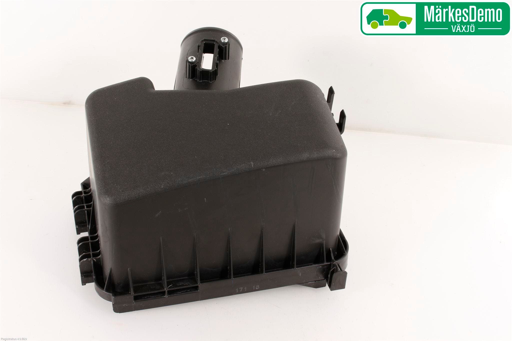 Toyota AURIS 13-19 Luftrenare