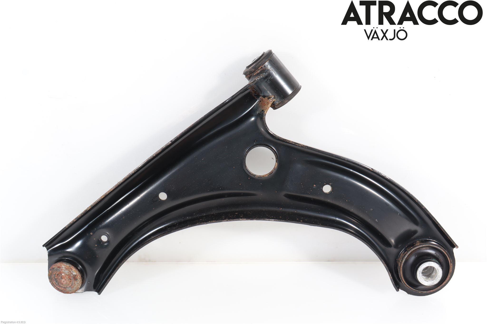 Suzuki SWIFT 17-24 Bärarm Fram Undre Hö