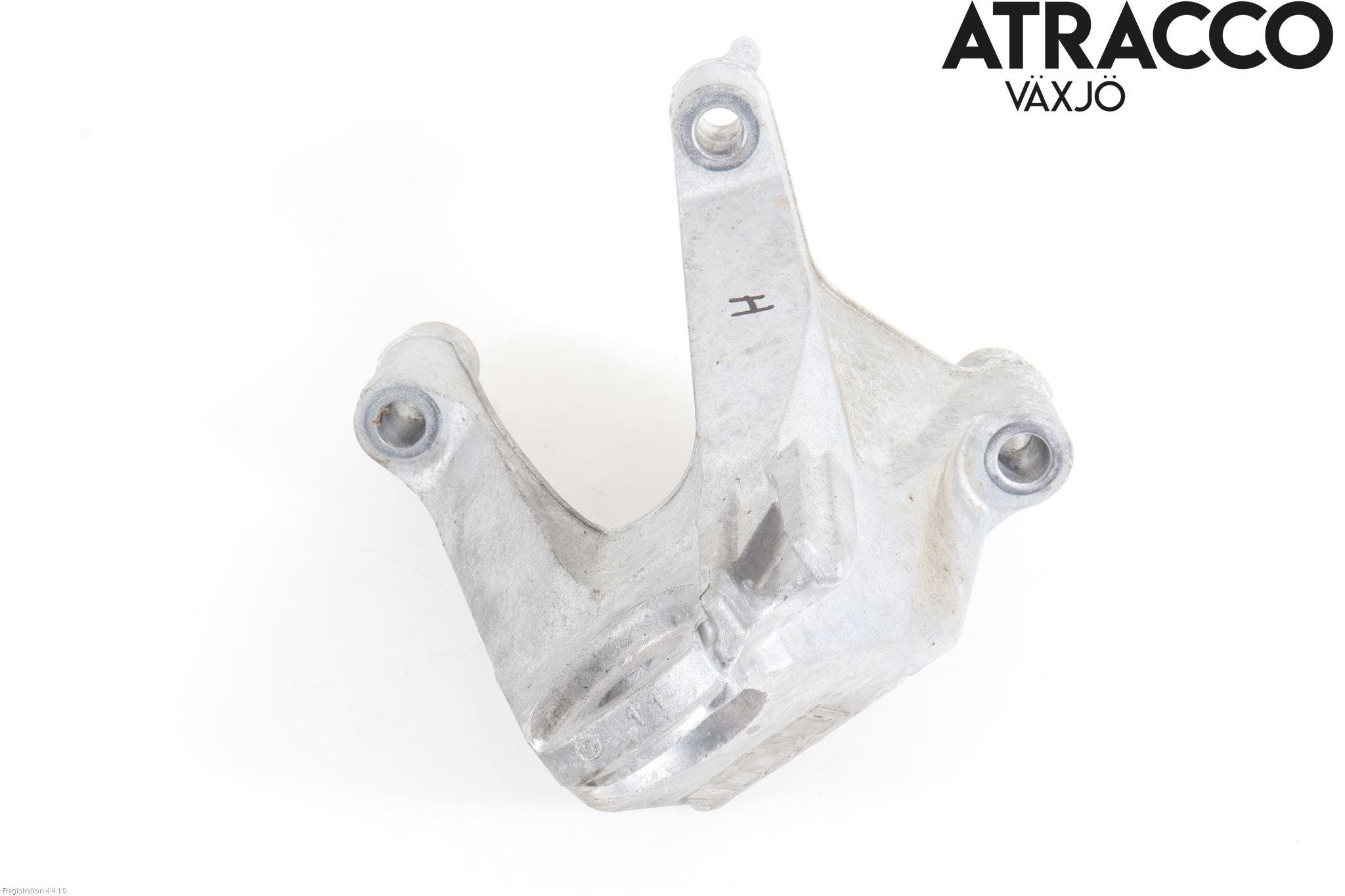 Mazda CX-60 22- Motorfäste