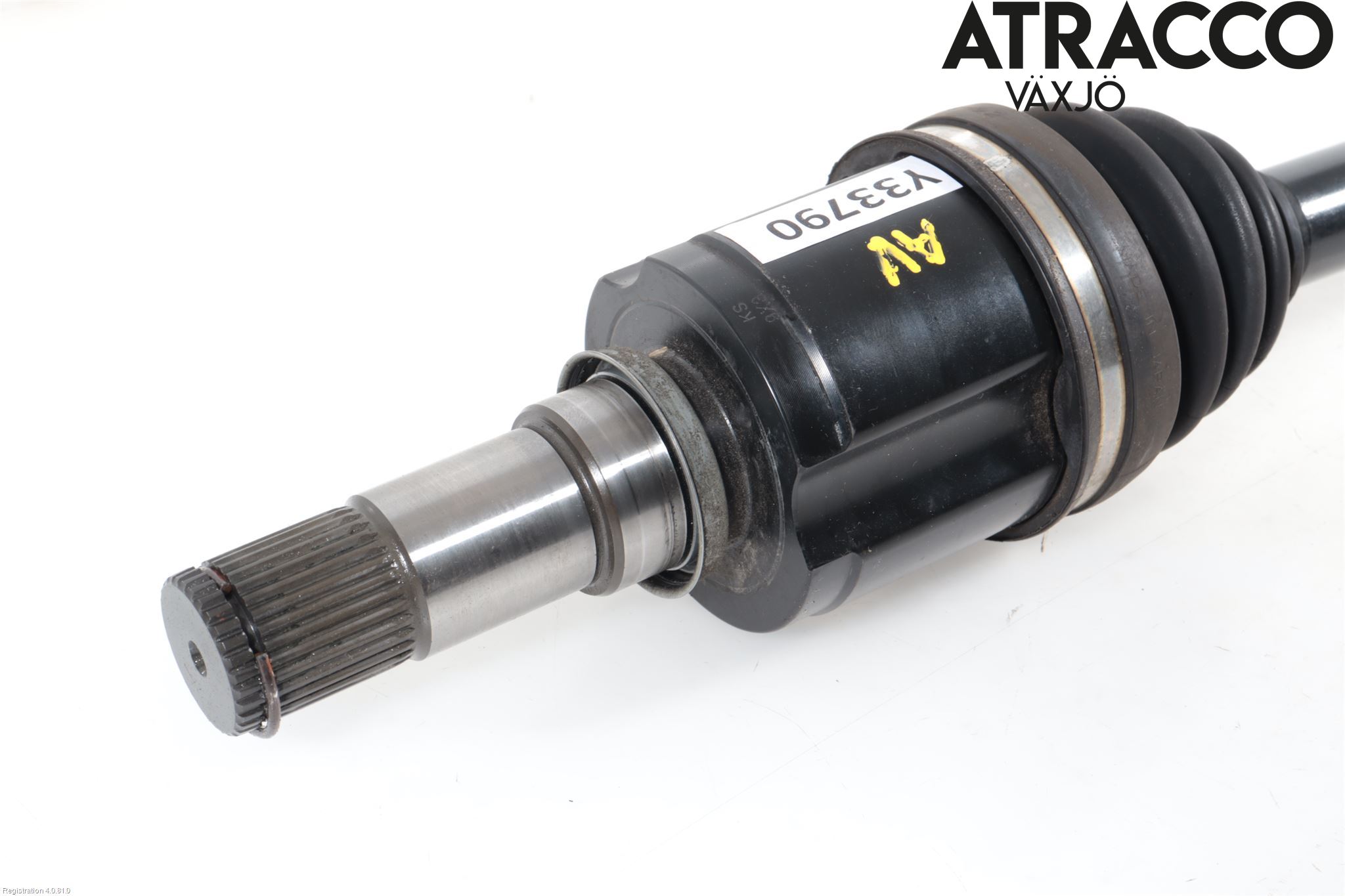 Mazda CX-30 20- Drivaxel Fram Vänster