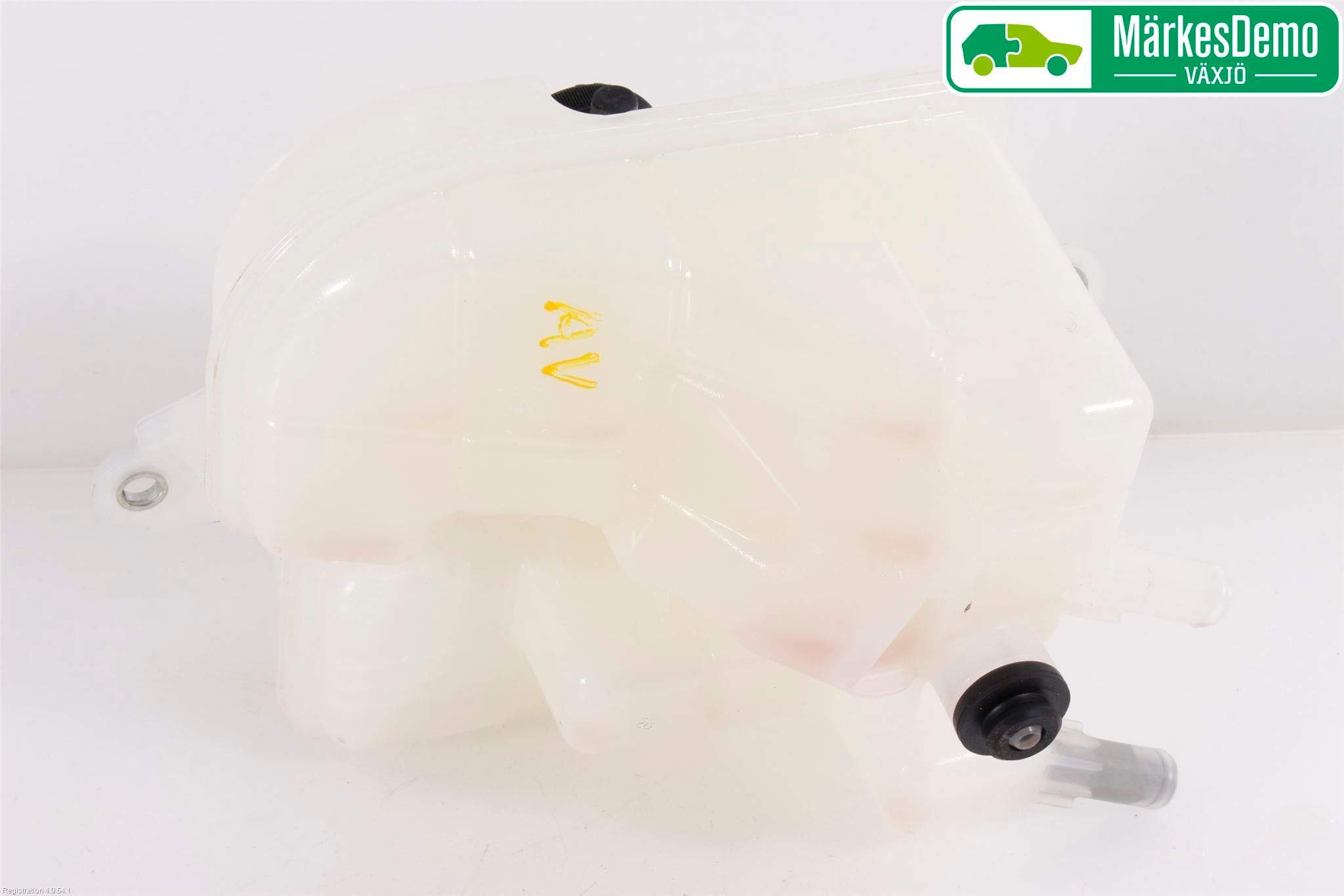 Toyota AURIS 13-19 Expansionstank