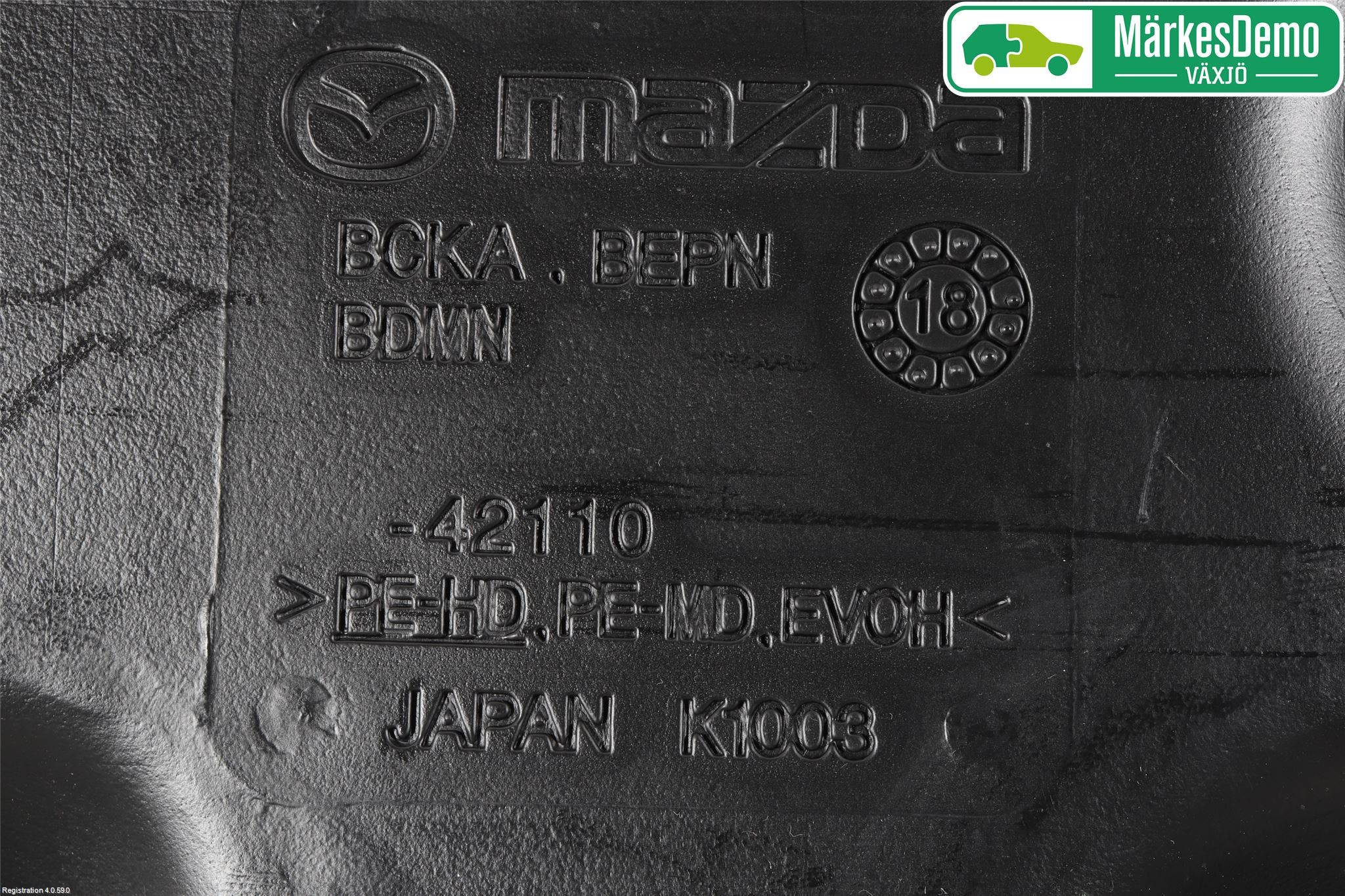 Mazda 3 IV 19- Bränsletank