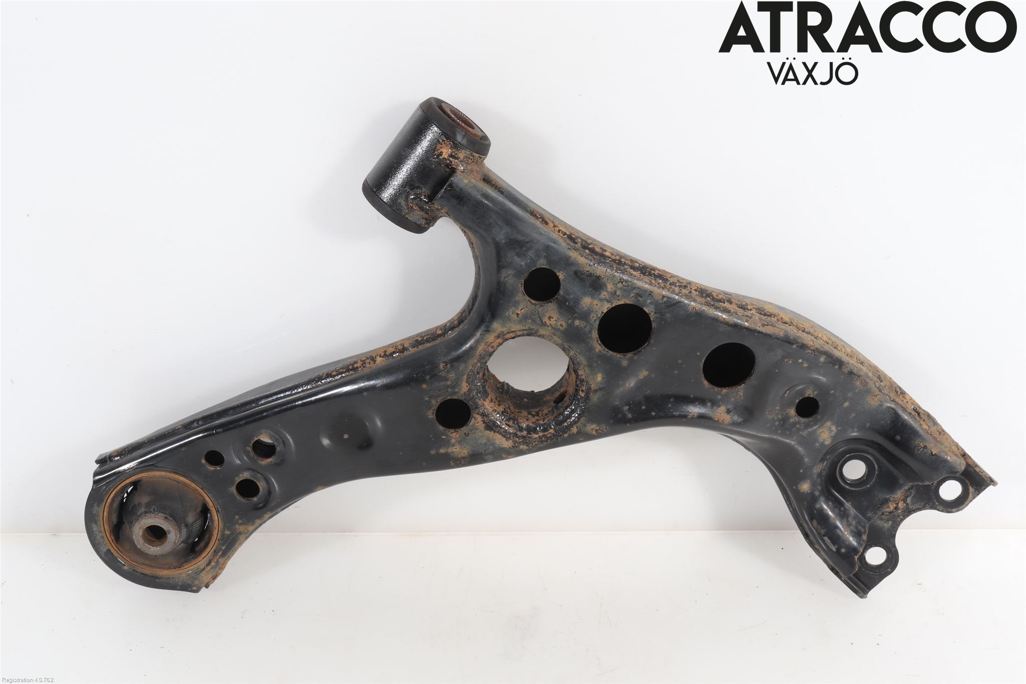 Toyota C-HR 16-23 Bärarm Fram Undre Vä