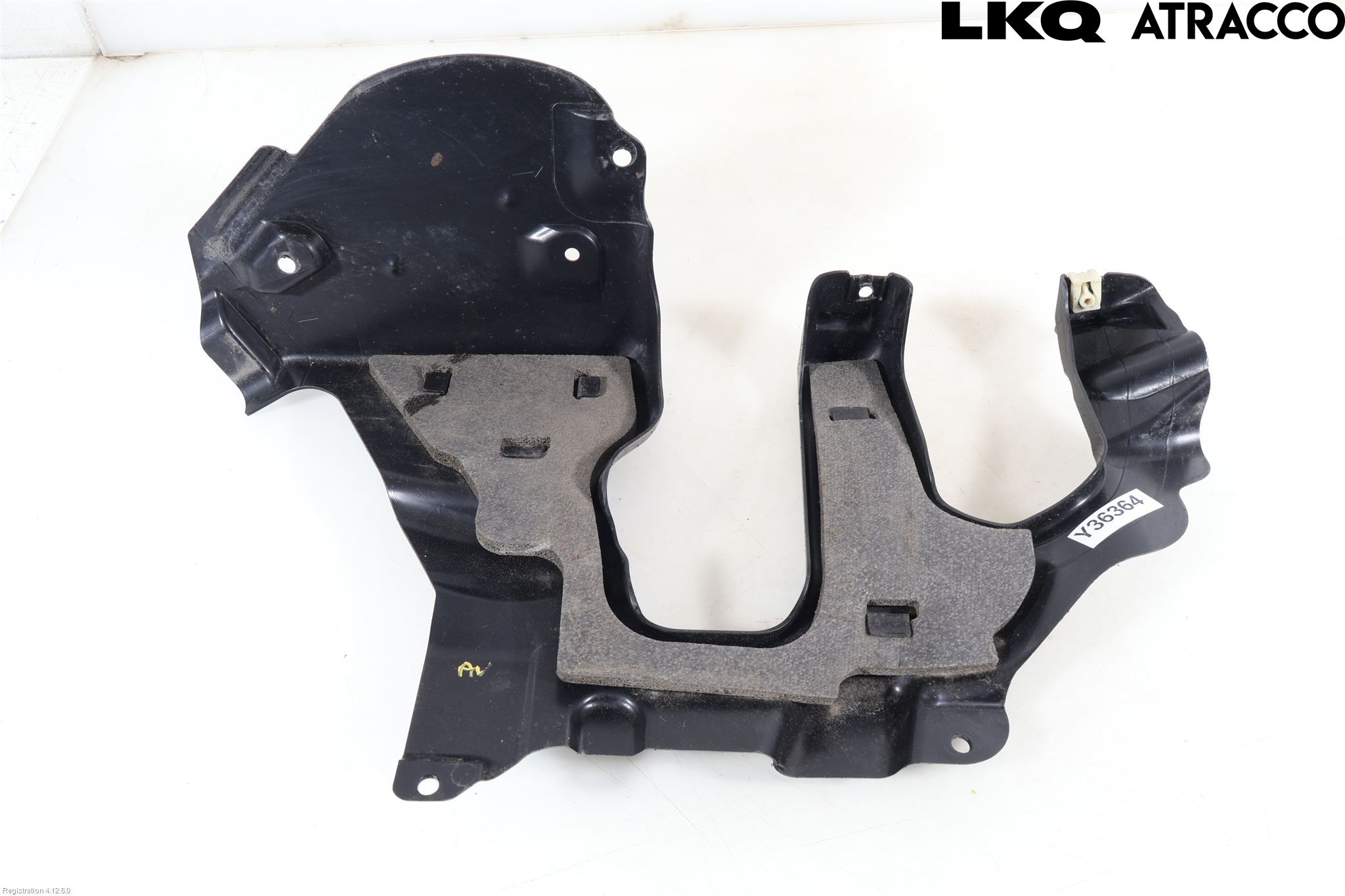 BMW 5 G30/G31/F90 17-23 Hasplåt Plåt-Plast