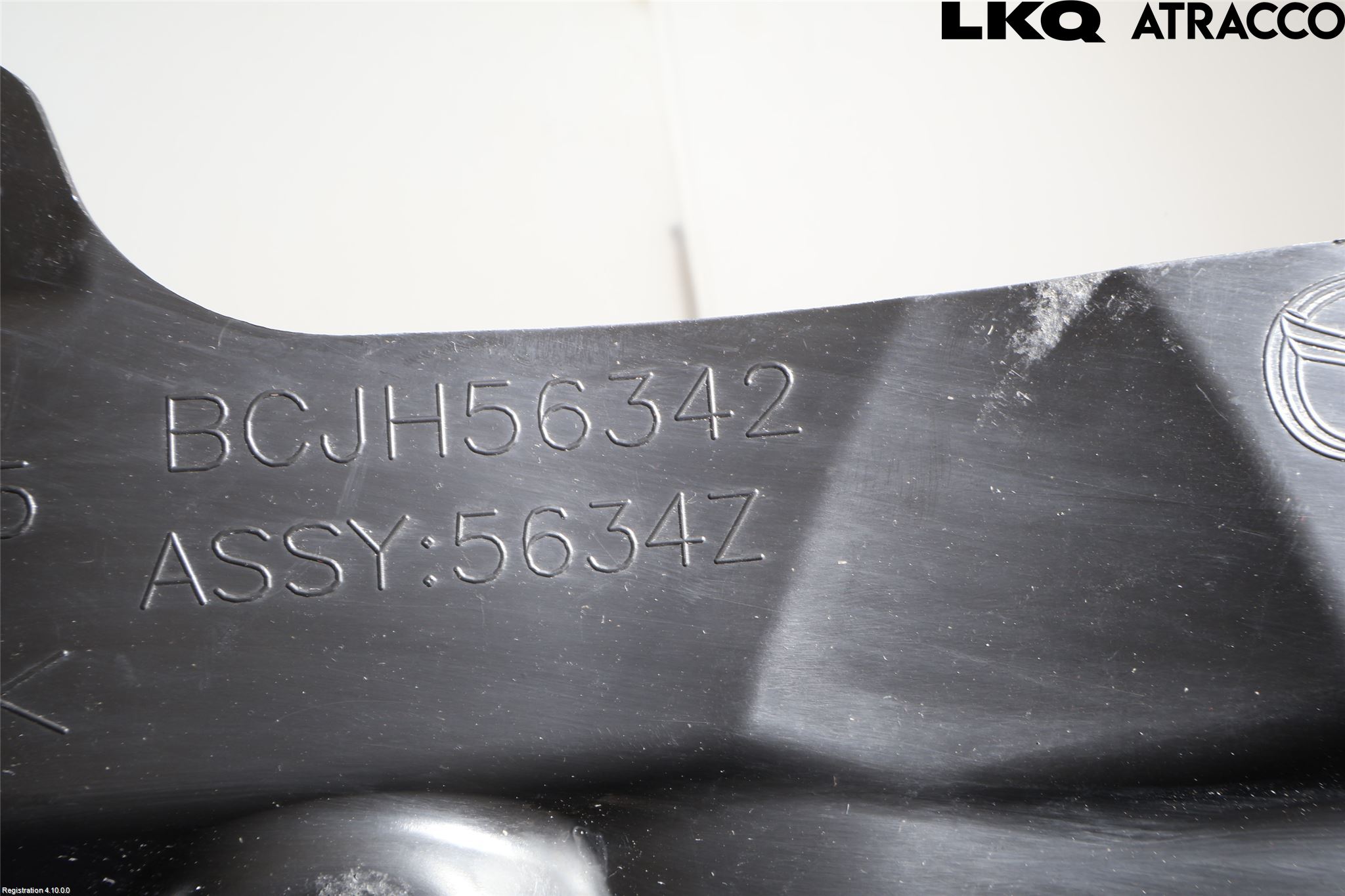 Mazda CX-30 20- Hasplåt Plåt-Plast