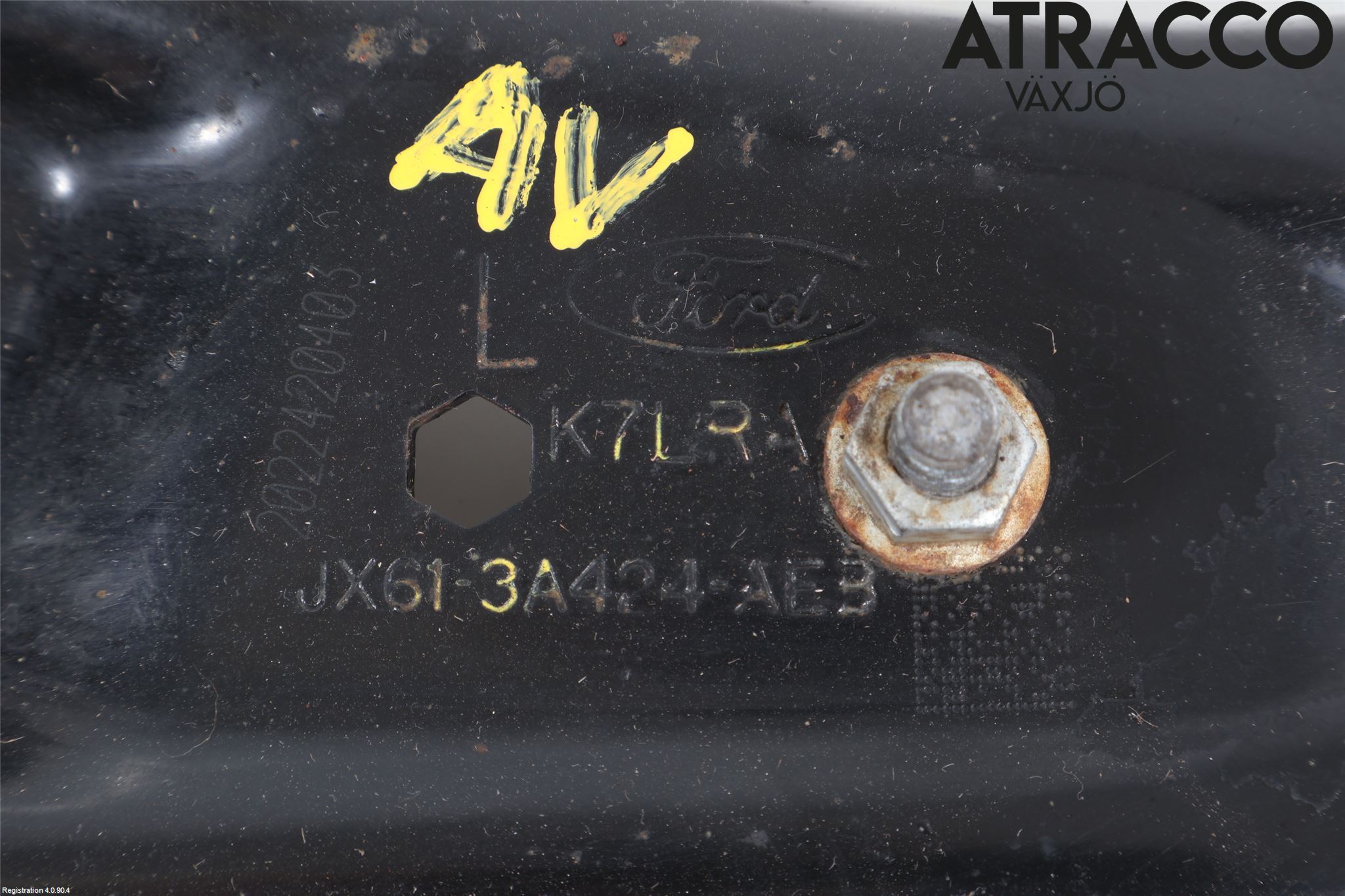 Ford FOCUS 19- Bärarm Fram Undre Vä