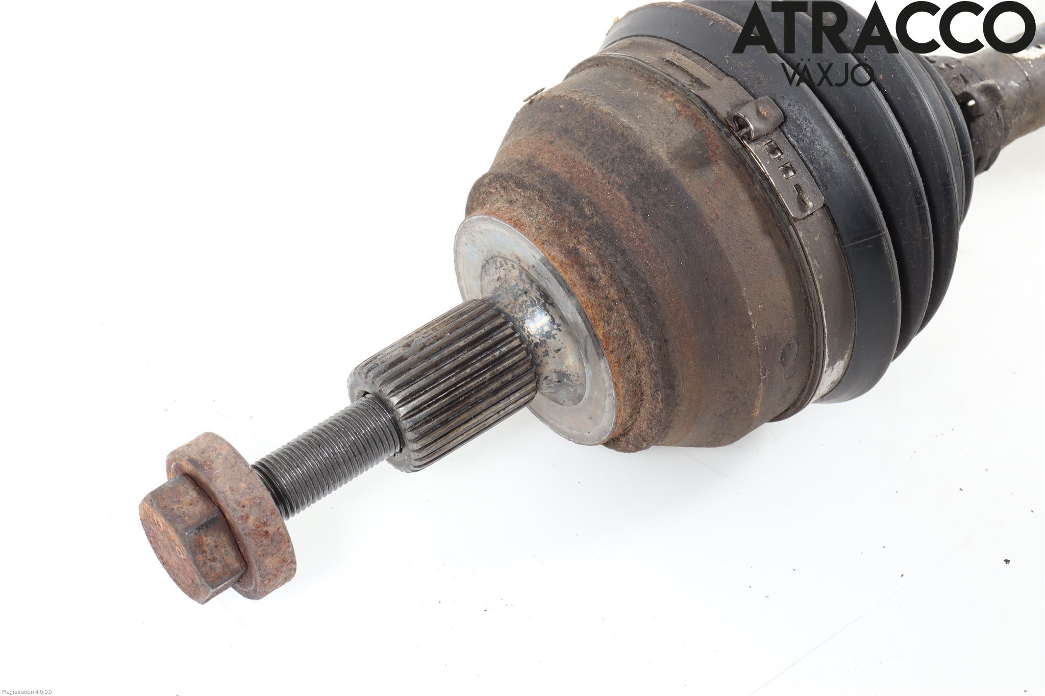 Volkswagen VW AMAROK 2H 10-22 Drivaxel Fram Vänster