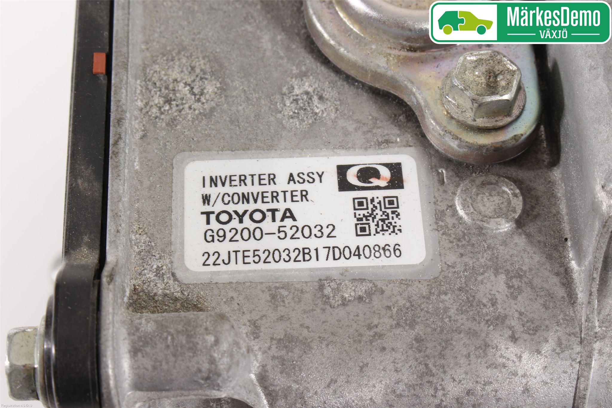 Toyota YARIS XP130 15-20 Hybridconverter