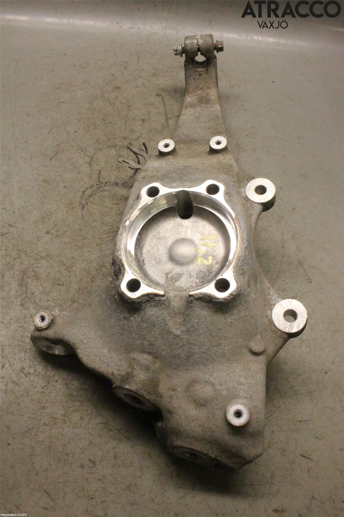 BMW 5 F10/F11/F18 09-17 Styrspindel Lagerhus Vä