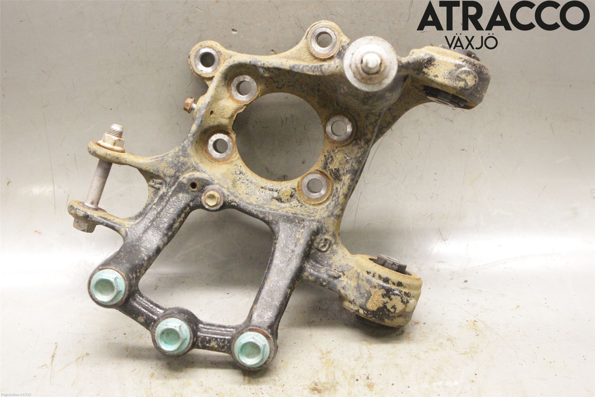 Mazda CX-5 17- Hjullagerhus-Spindel Hö B