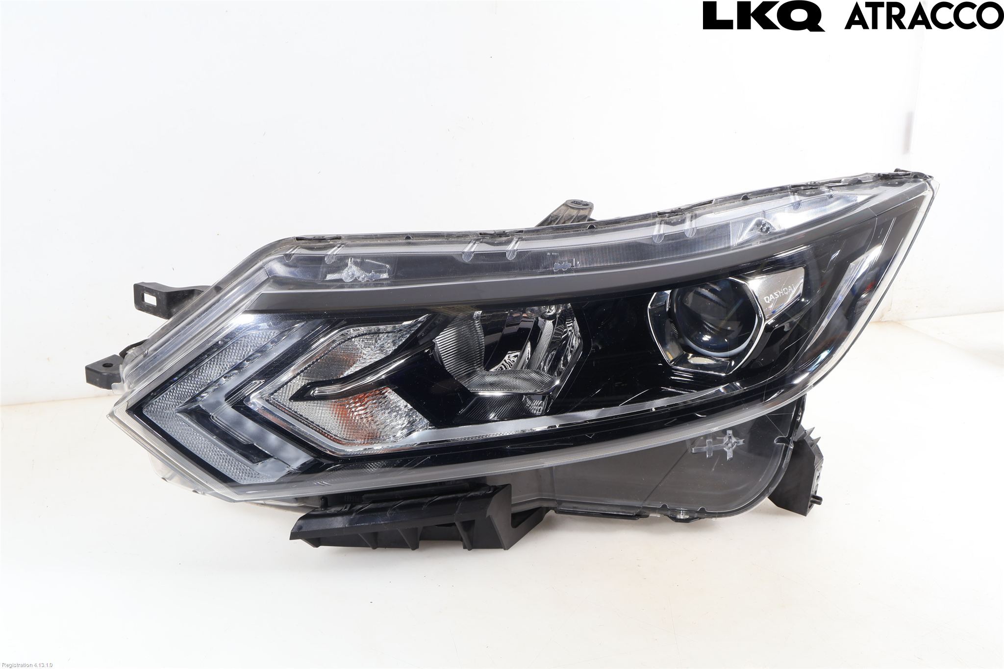 Nissan QASHQAI 17-21 Strålkastare Vänster