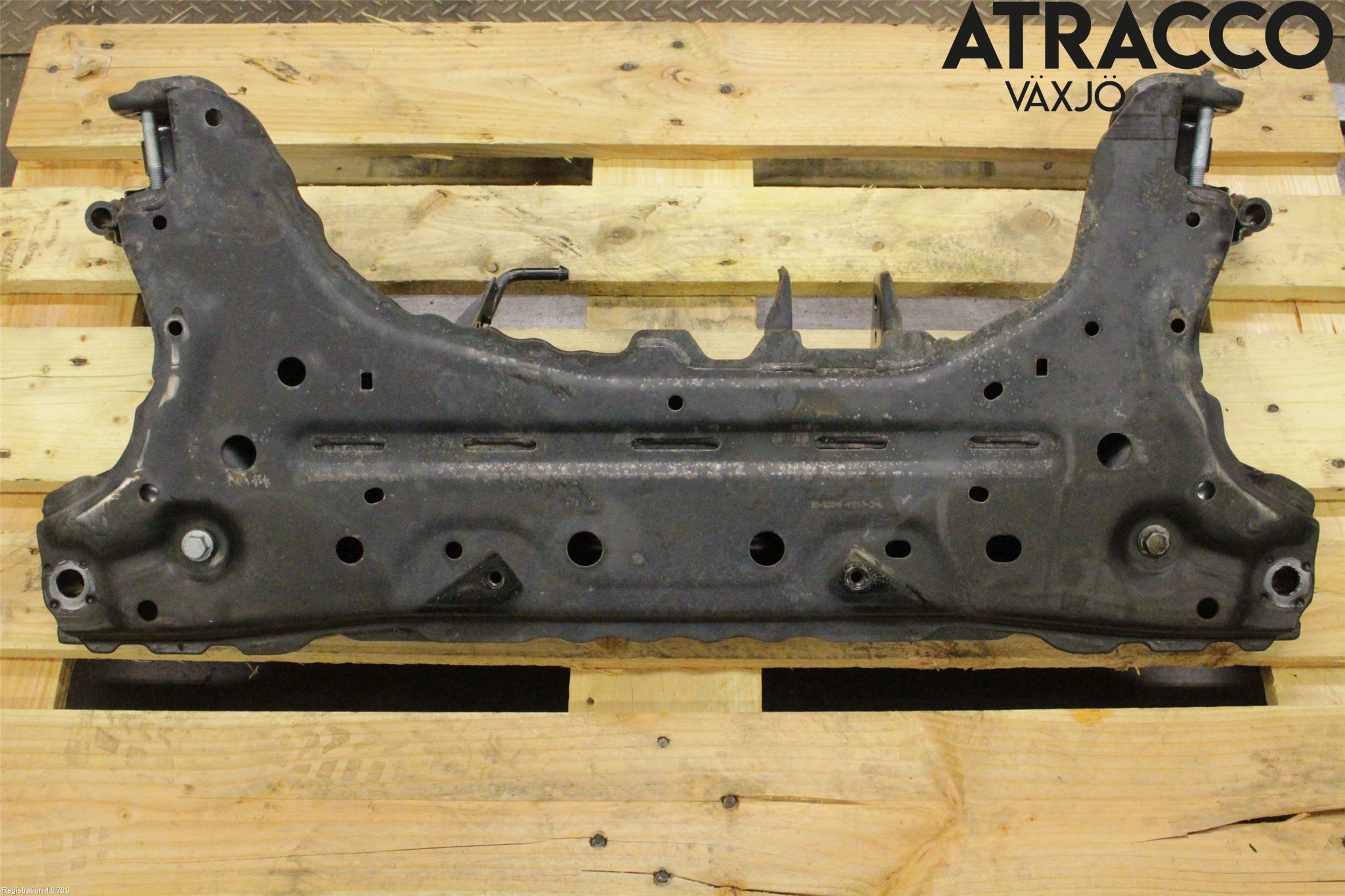 Ford FIESTA 13-17 Framvagnsbalk