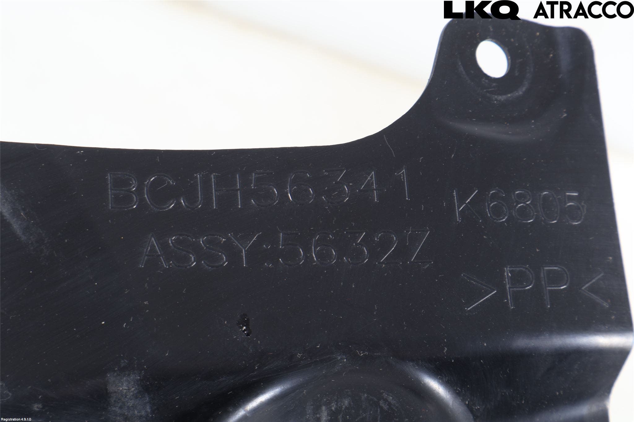 Mazda CX-30 20- Hasplåt Plåt-Plast