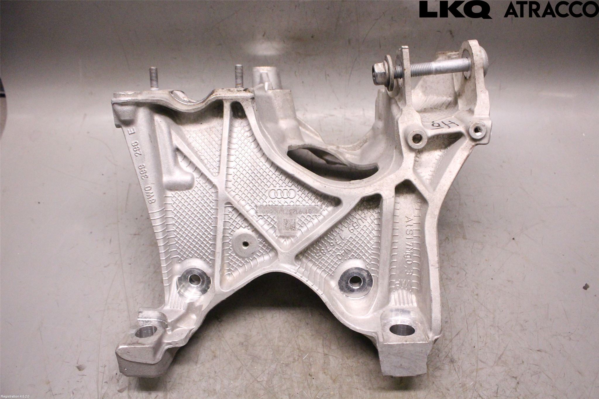 Audi A5 17- Framvagnsbalk