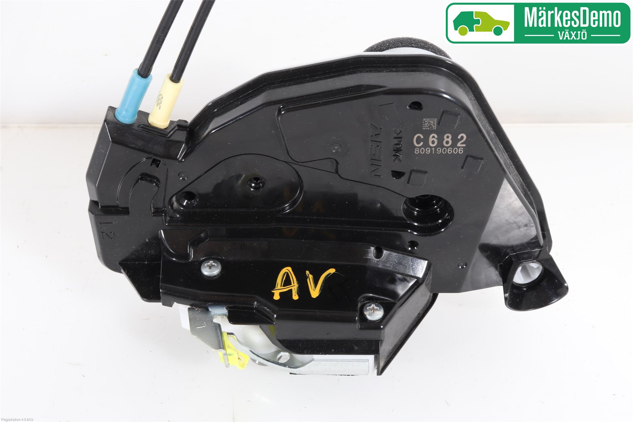 Suzuki SWIFT 17-24 Låskista-Dörrlås