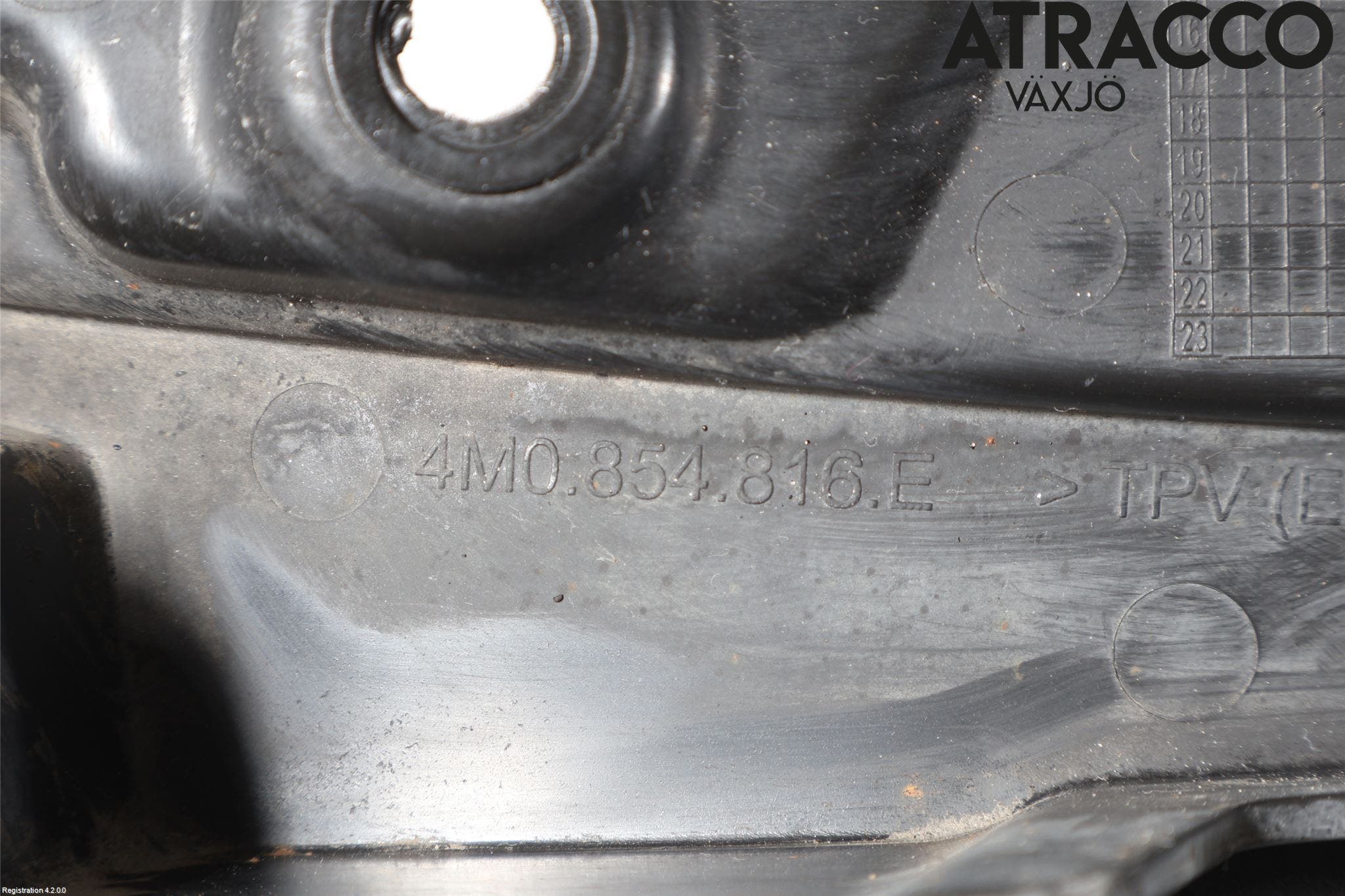 Audi Q7/SQ7 Stänkskydd