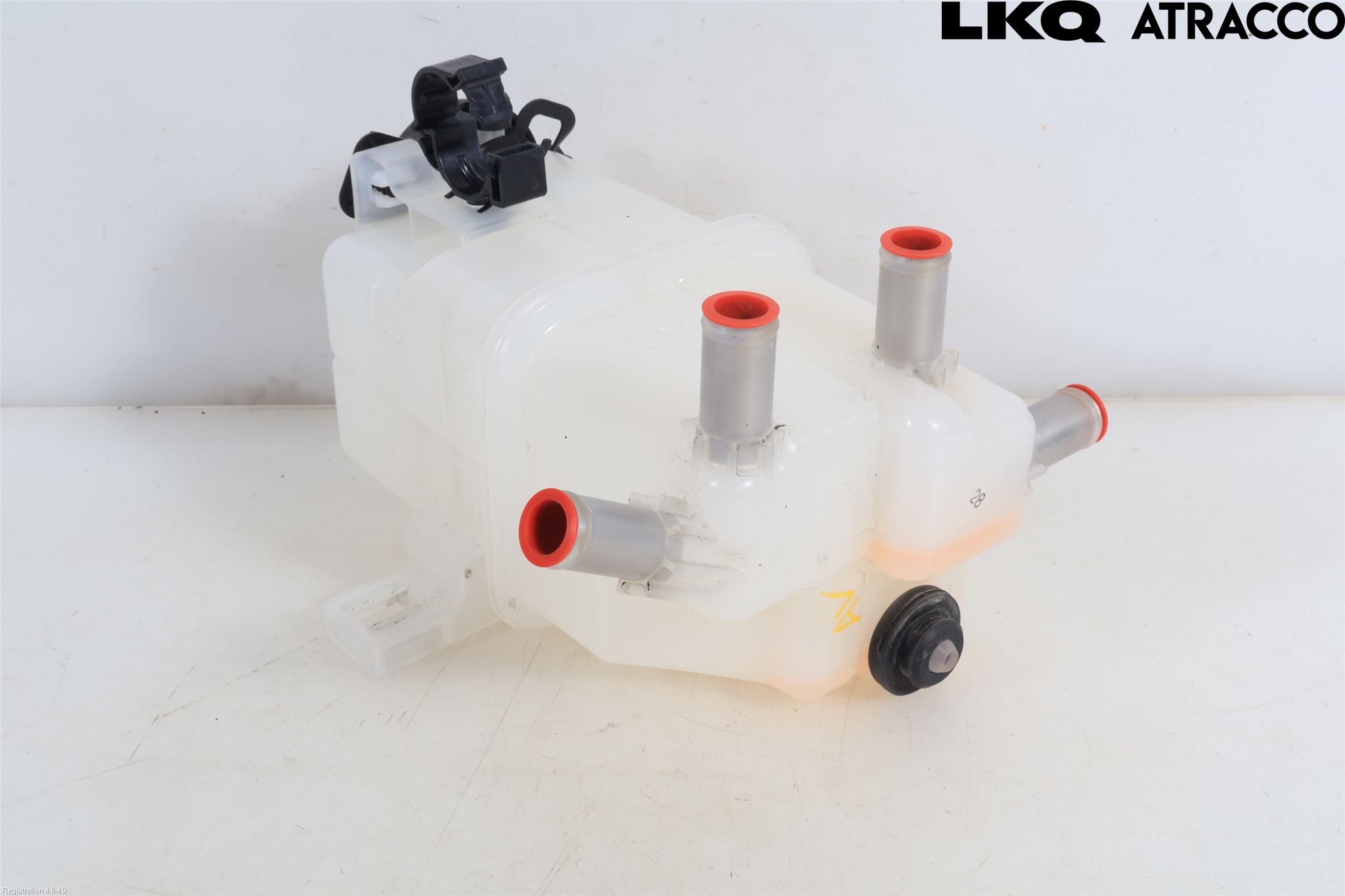 Toyota bZ4X EA10 22- Expansionstank