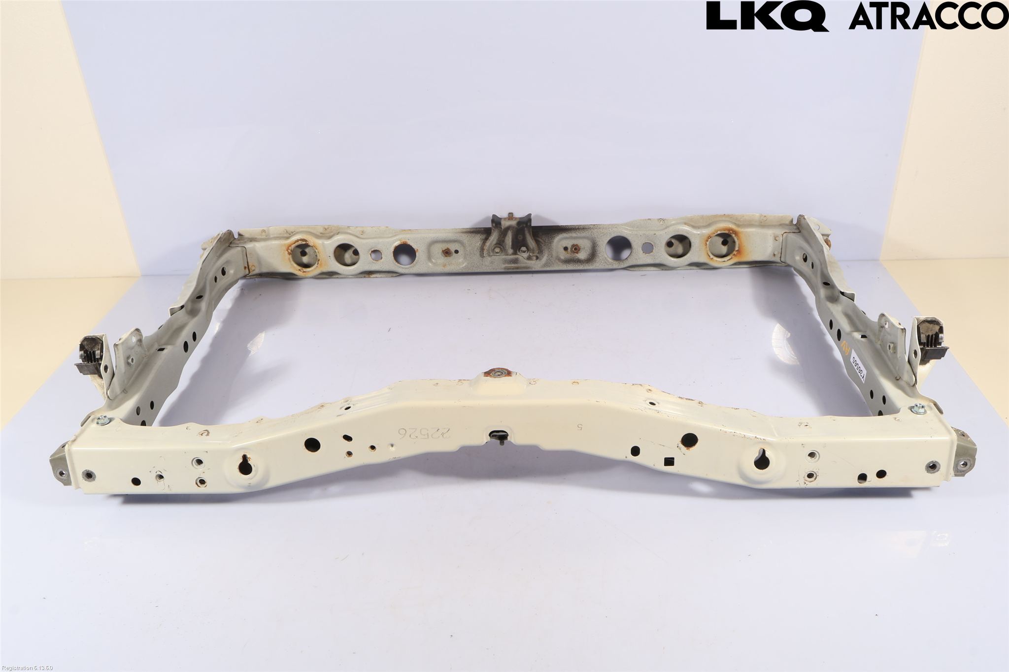 Toyota AURIS 13-19 Frontkorg