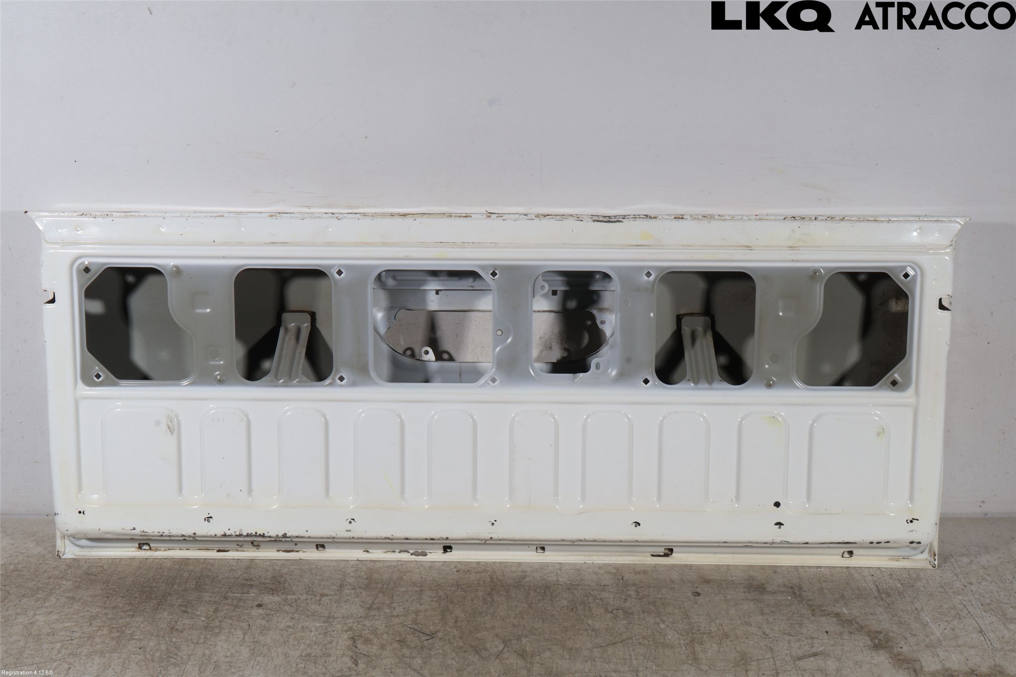 Toyota HILUX 16- Flakläm